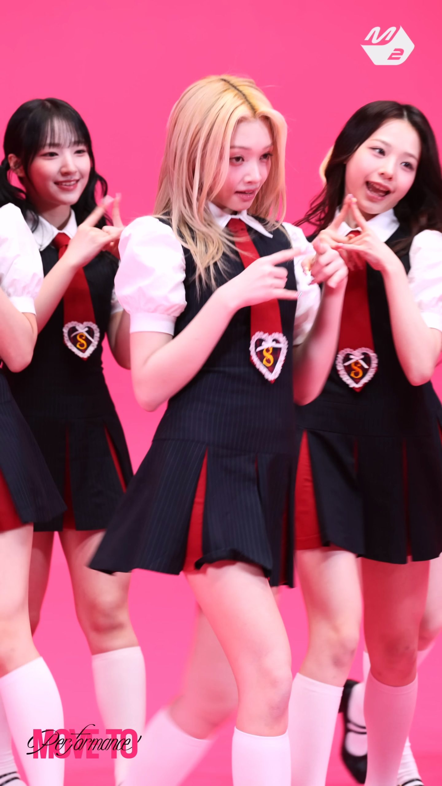 20250416 UNIS 女团饭拍秀[6部合集 1.47G]-饭拍吧