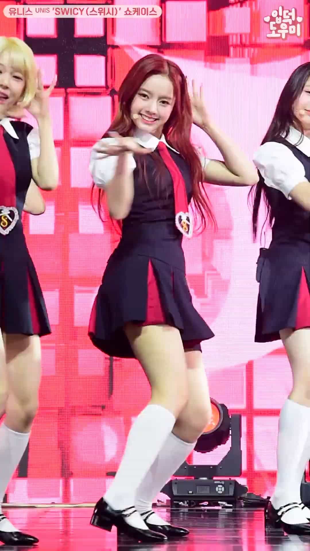 20250415 UNIS 女团饭拍秀[40部合集 14.6G]-饭拍吧