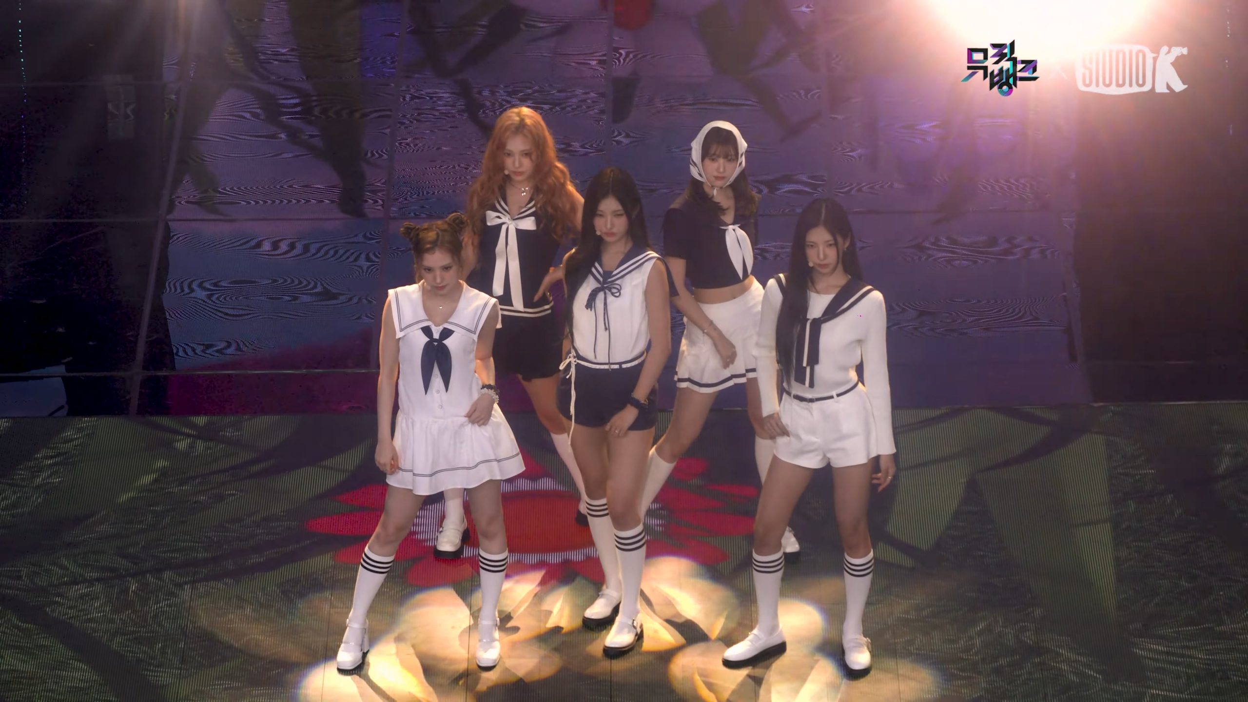 20250418 ODD YOUTH 女团饭拍秀[1部合集 604M]-饭拍吧