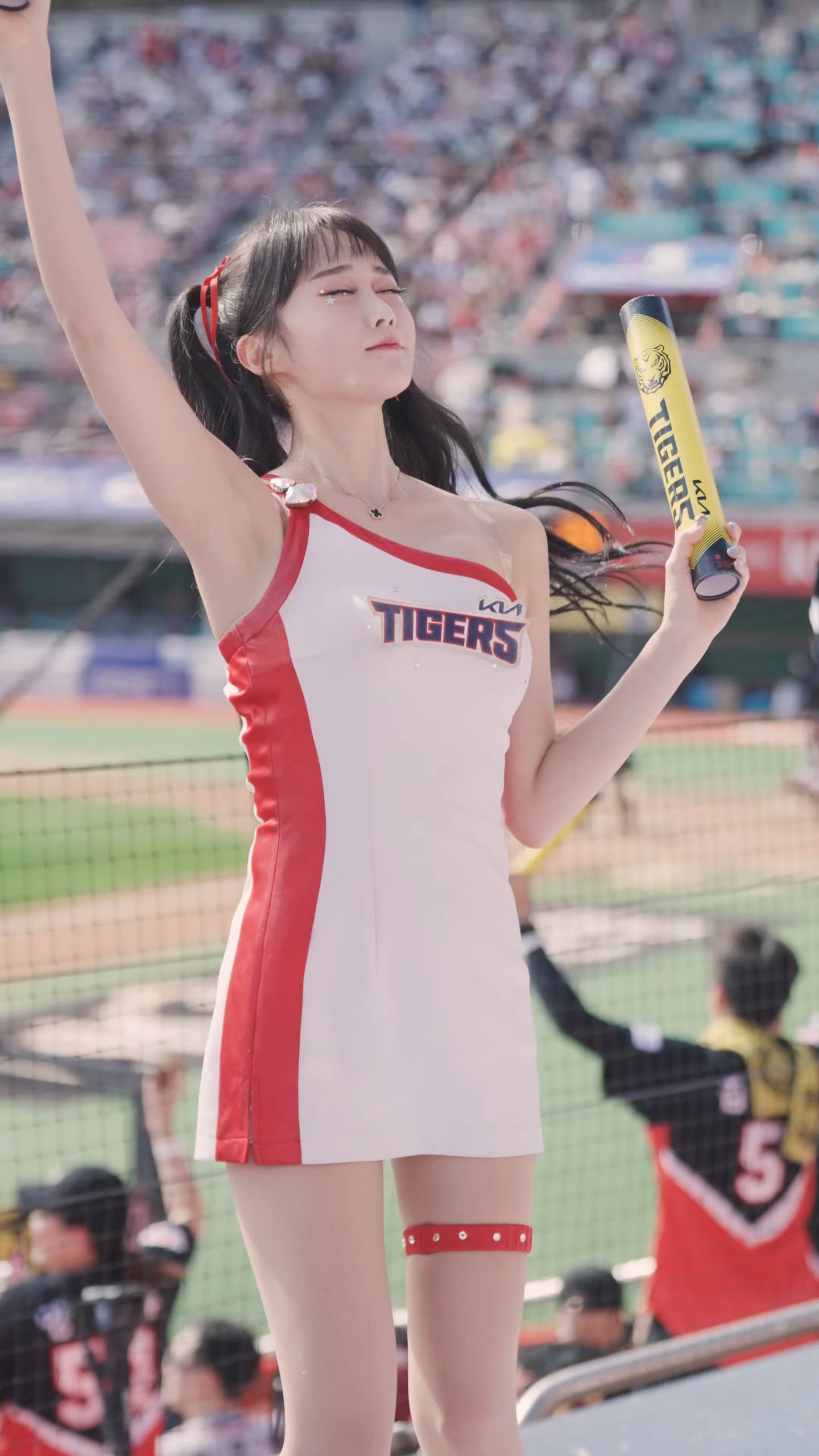 图片[2]-20250421 啦啦队 女团饭拍秀[35部合集 14.3G]-饭拍吧