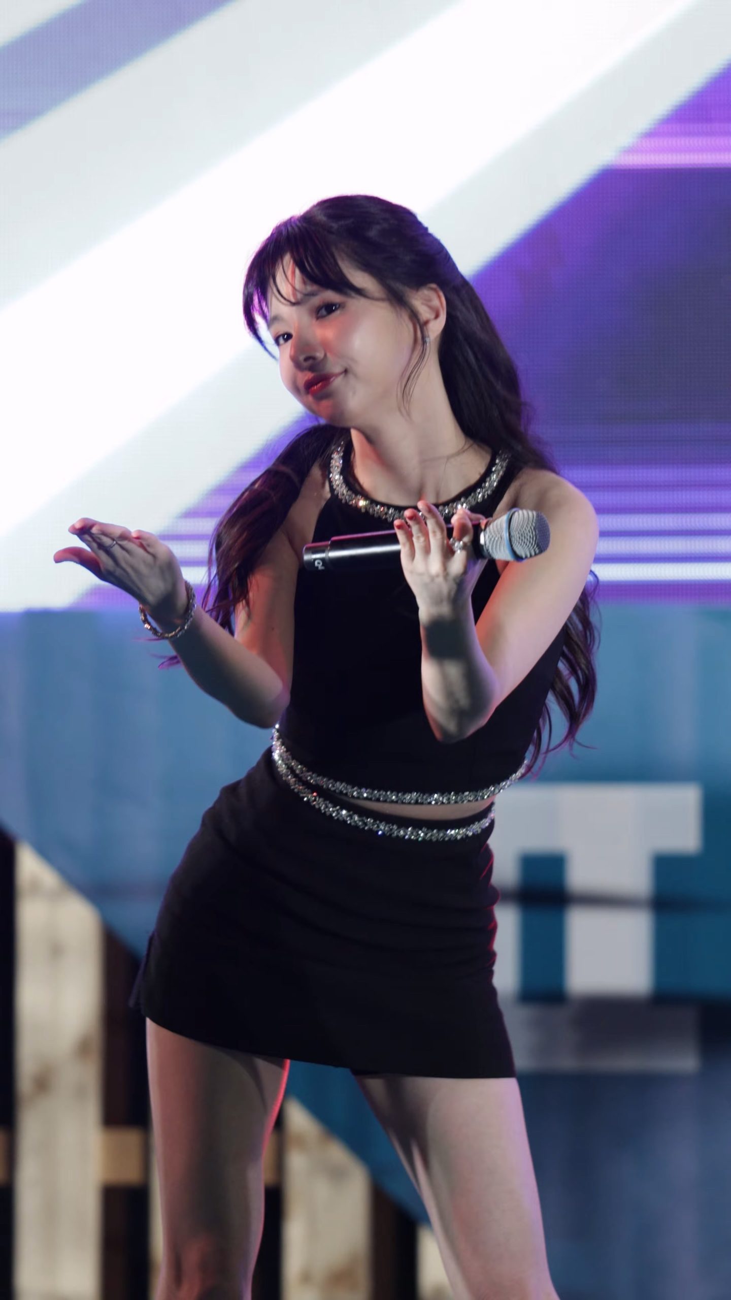 图片[2]-20250418 FIESTAR 女团饭拍秀[5部合集 2.6G]-饭拍吧