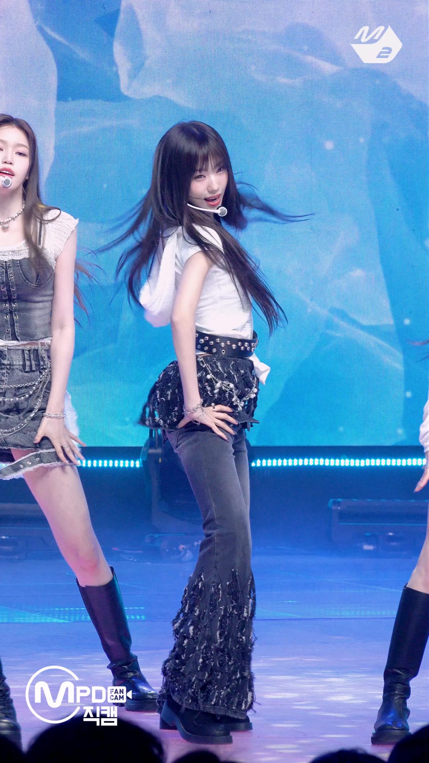 图片[2]-20250417 izna 女团饭拍秀[10部合集 3.62G]-饭拍吧