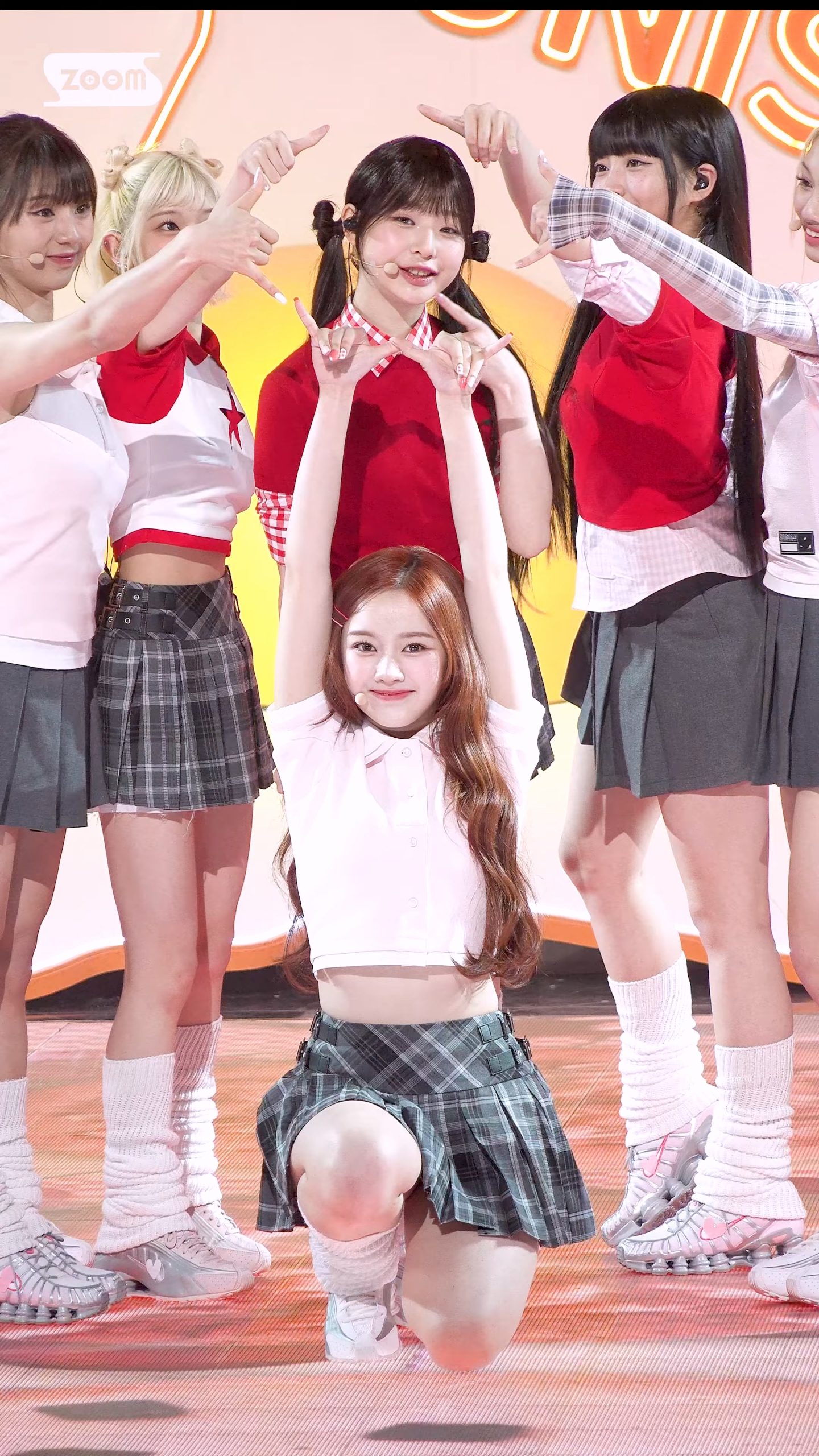 20250420 UNIS 女团饭拍秀[11部合集 3.94G]-饭拍吧