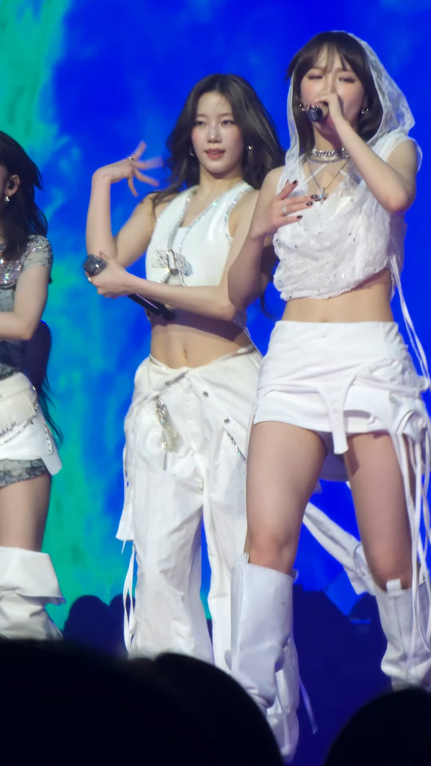 图片[2]-20250420 LE SSERAFIM 女团饭拍秀[58部合集 32.4G]-饭拍吧