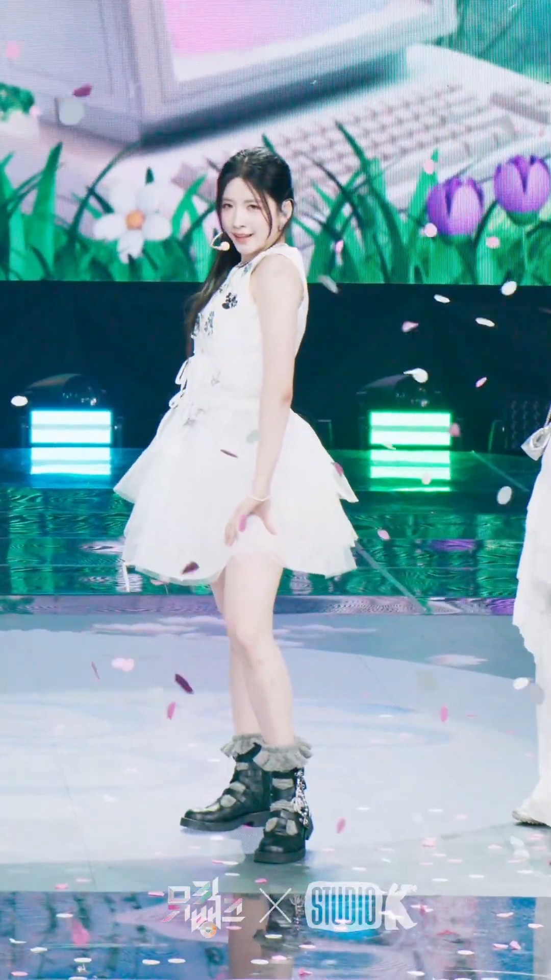 20250509 HITGS 女团饭拍秀[4部合集 928M]-饭拍吧