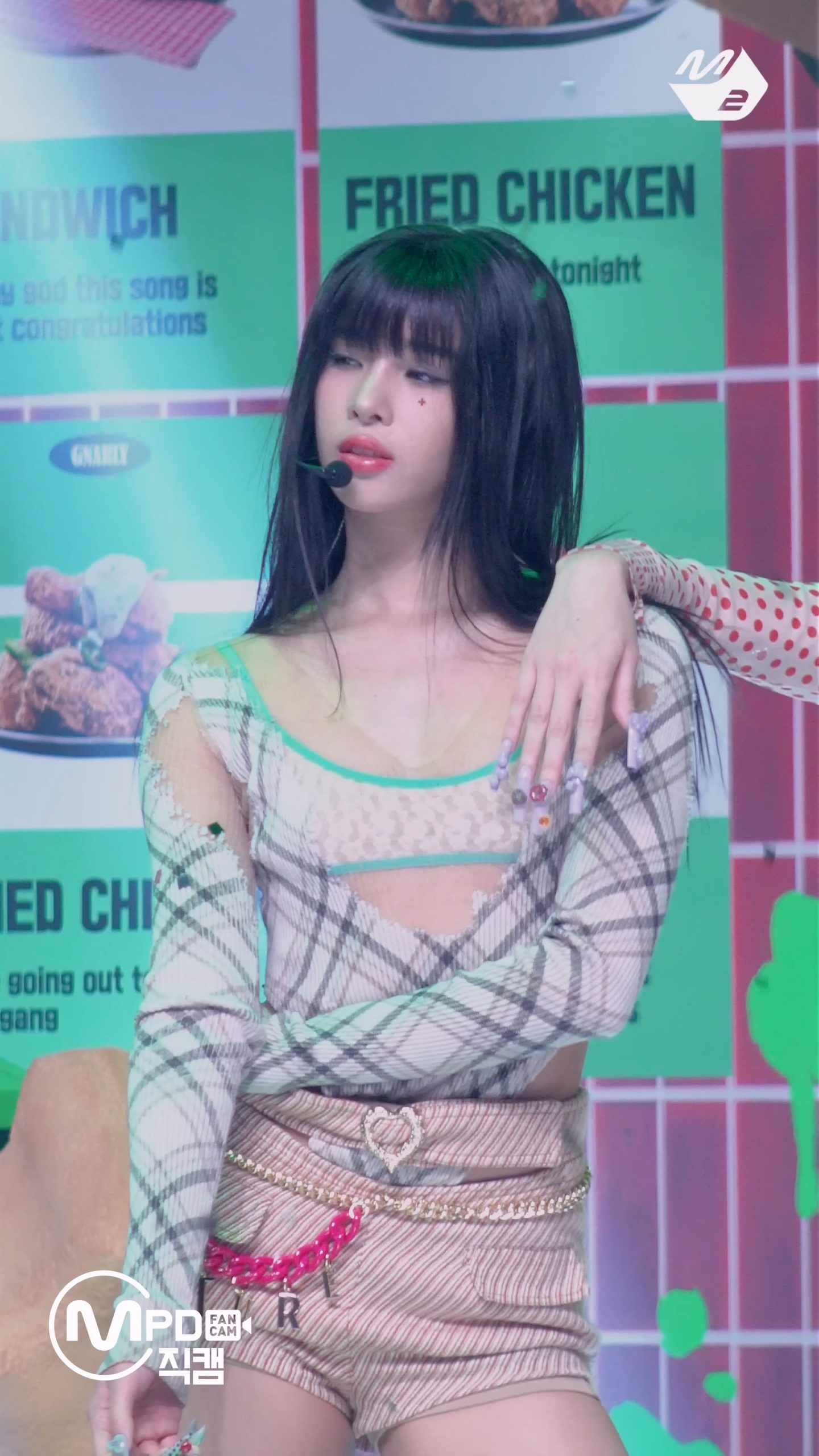 20250501 KATSEYE 女团饭拍秀[10部合集 3.78G]-饭拍吧