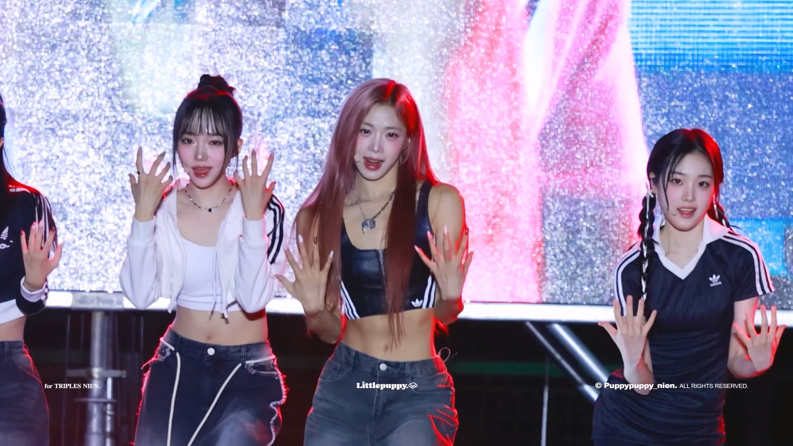 20250528 tripleS 女团饭拍秀[3部合集 1.78G]-饭拍吧