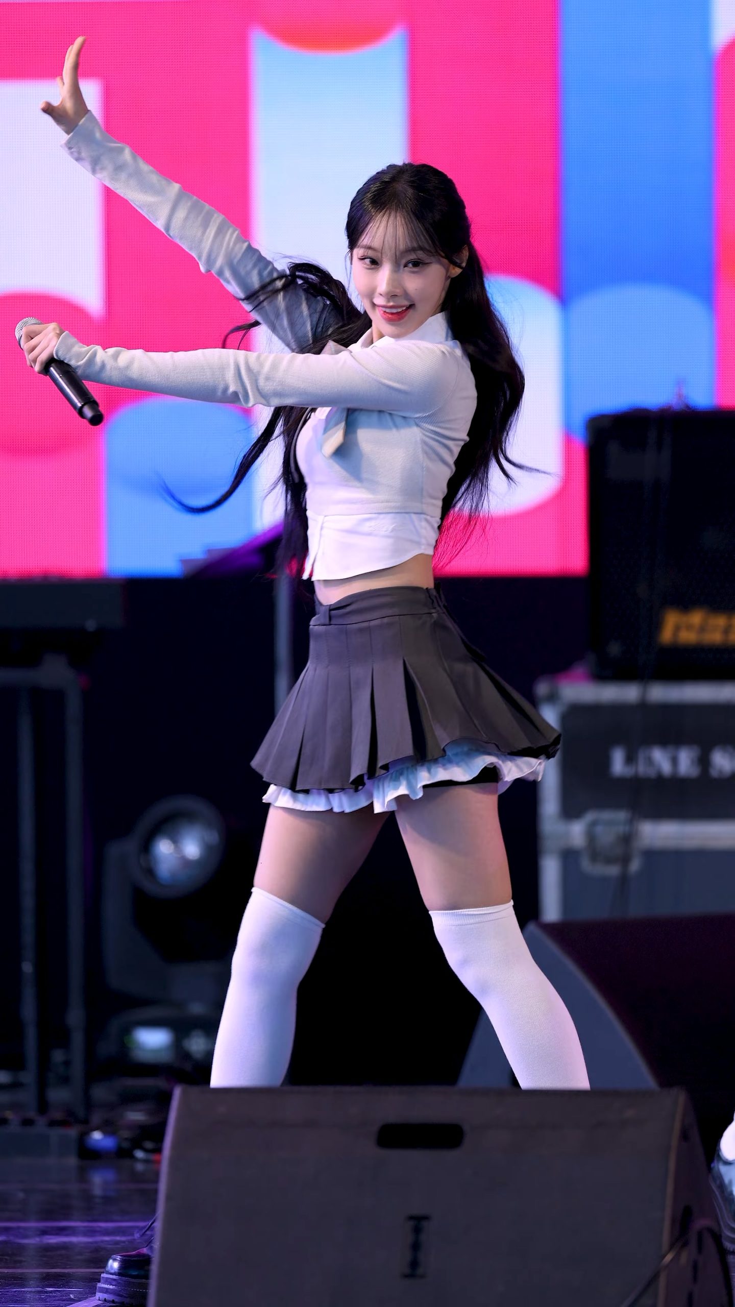 图片[2]-20250524 RESCENE 女团饭拍秀[46部合集 23.7G]-饭拍吧