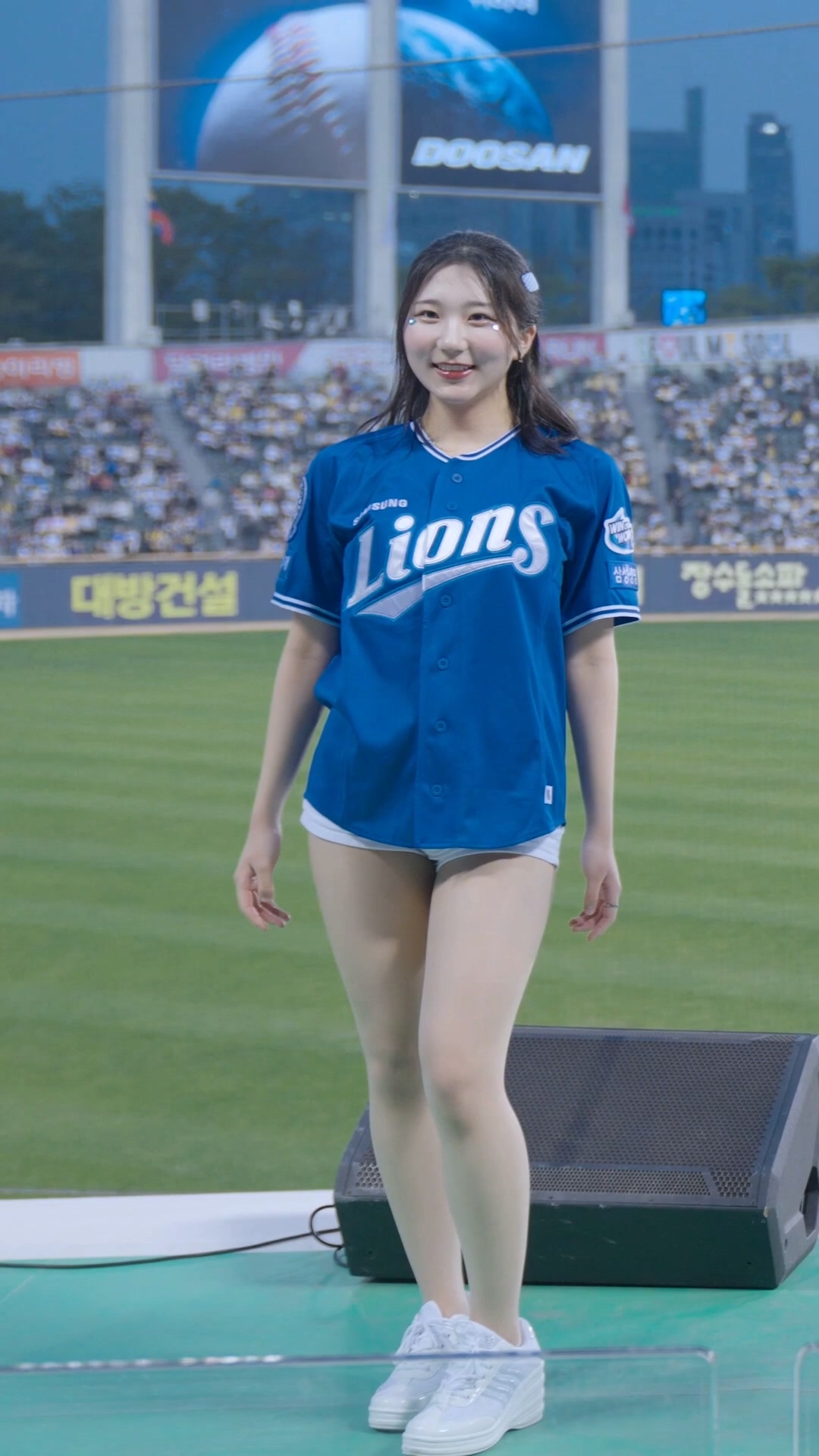 图片[2]-20250505 啦啦队 女团饭拍秀[36部合集 18.5G]-饭拍吧