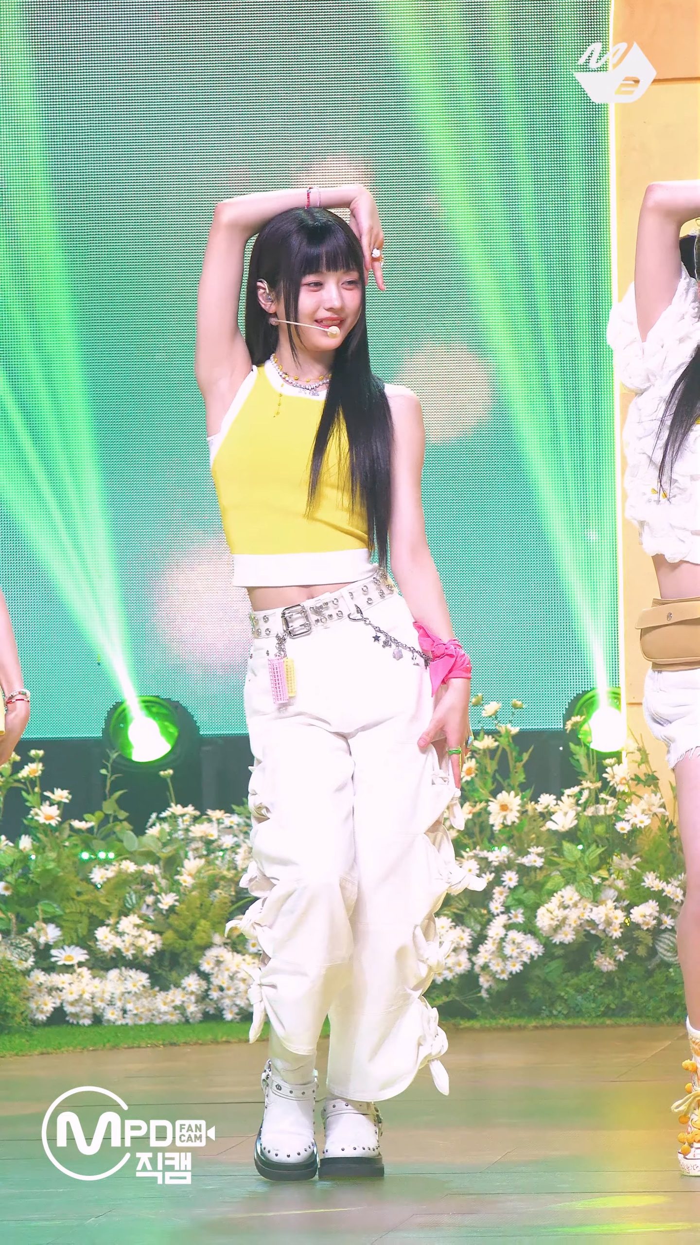 图片[2]-20250501 HITGS 女团饭拍秀[6部合集 2.53G]-饭拍吧