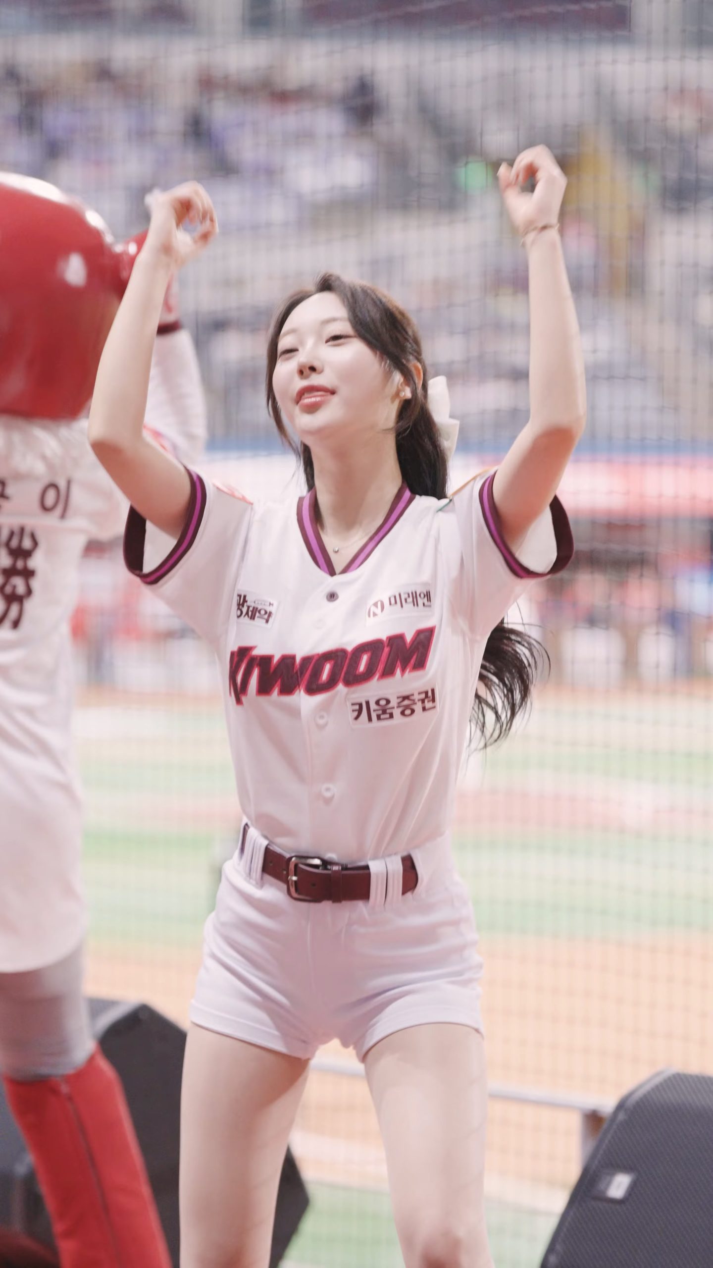 图片[2]-20250507 啦啦队 女团饭拍秀[32部合集 12.1G]-饭拍吧