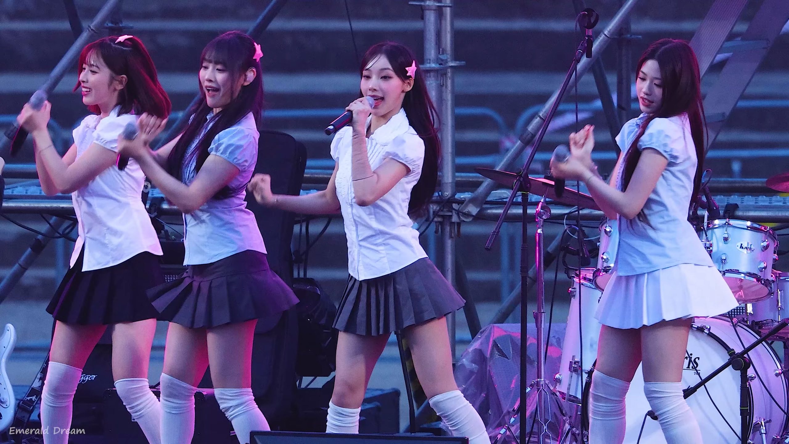 20250529 RESCENE 女团饭拍秀[2部合集 1.07G]-饭拍吧