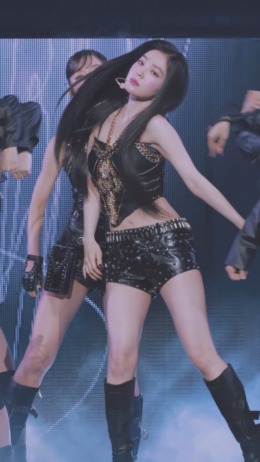 图片[2]-20250615 Red Velvet 女团饭拍秀[25部合集 13.3G]-饭拍吧