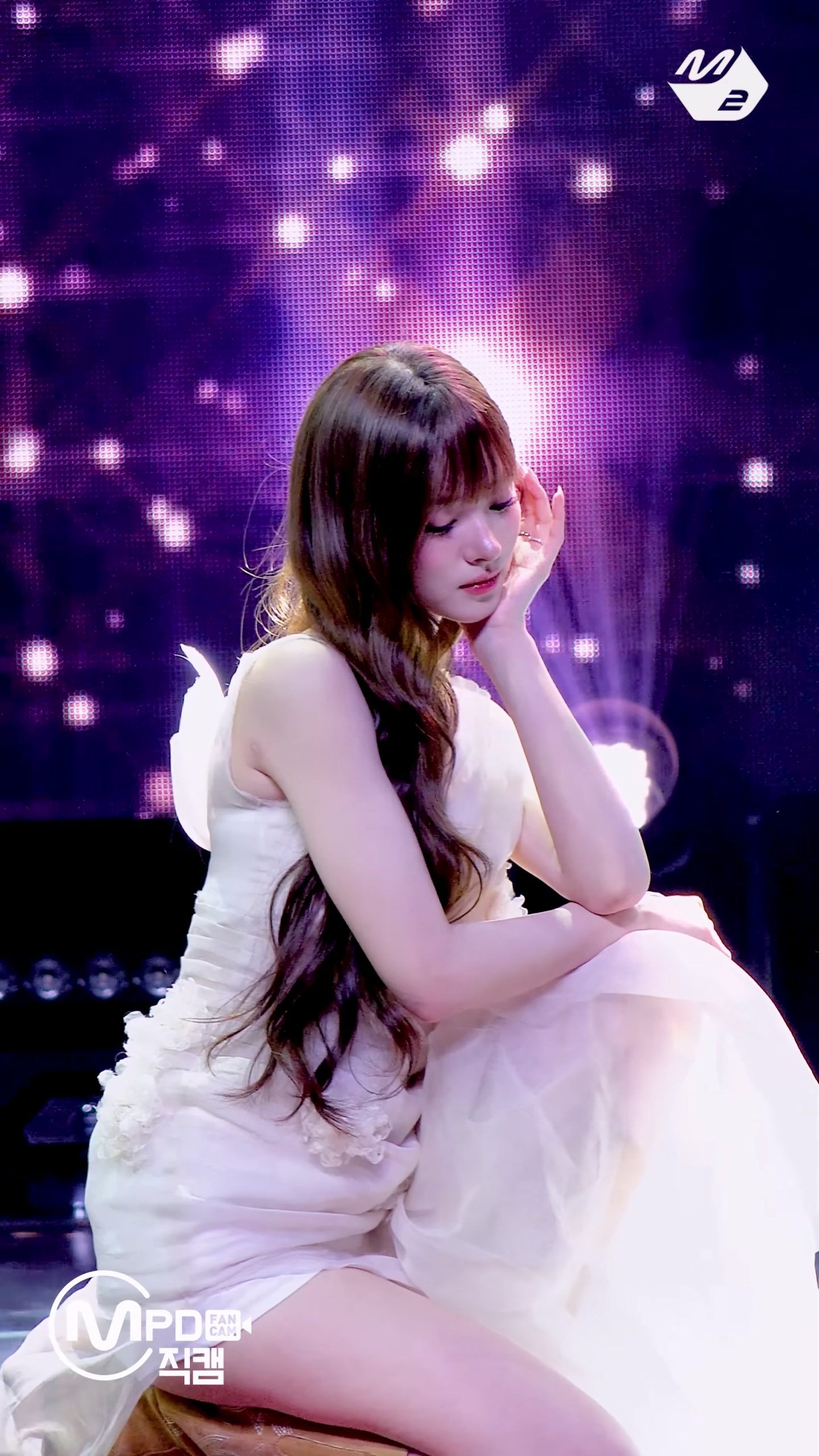 20250529 MEOVV 女团饭拍秀[4部合集 1.9G]-饭拍吧