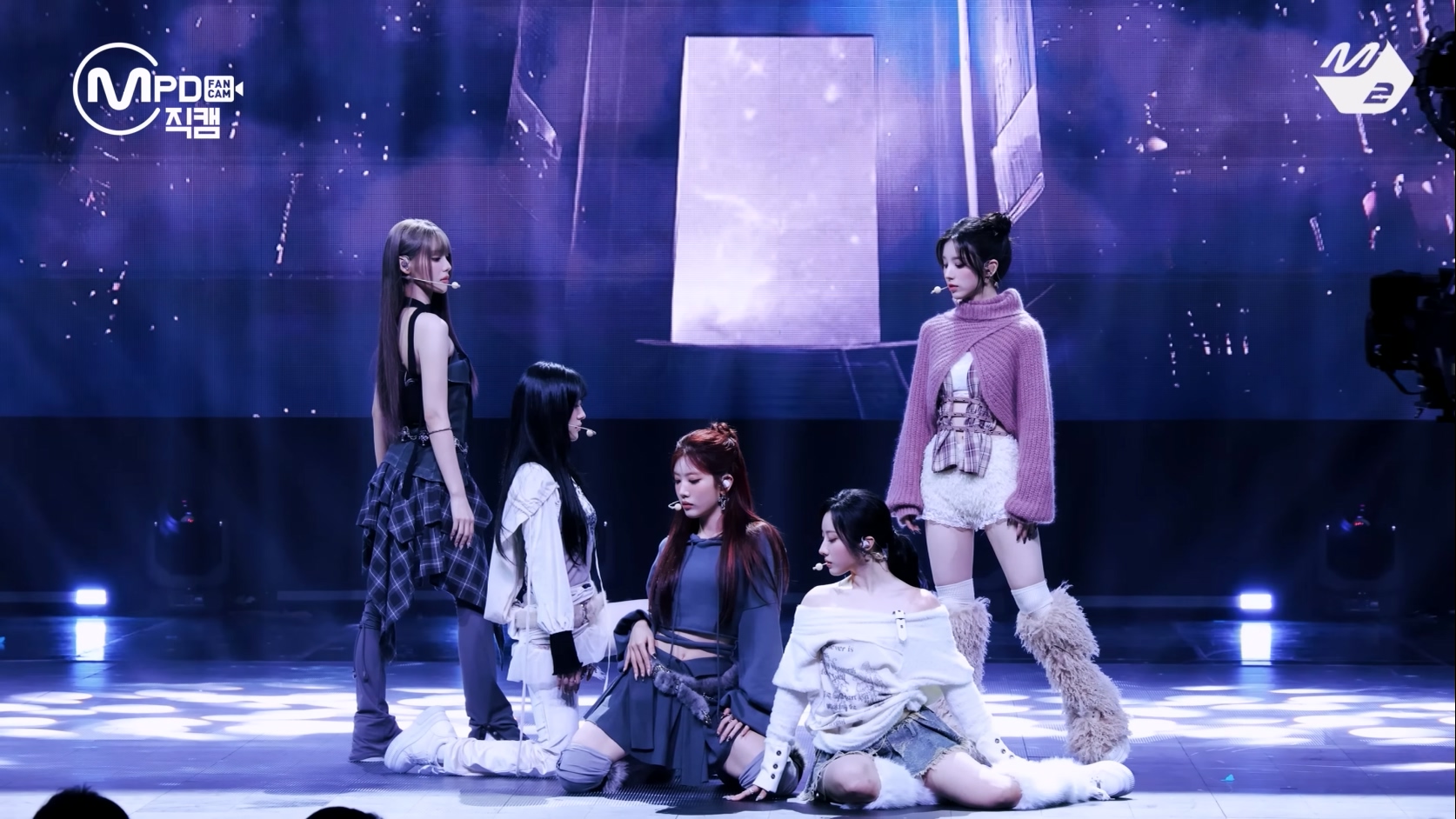 20250619 ARTMS 女团饭拍秀[2部合集 728M]-饭拍吧