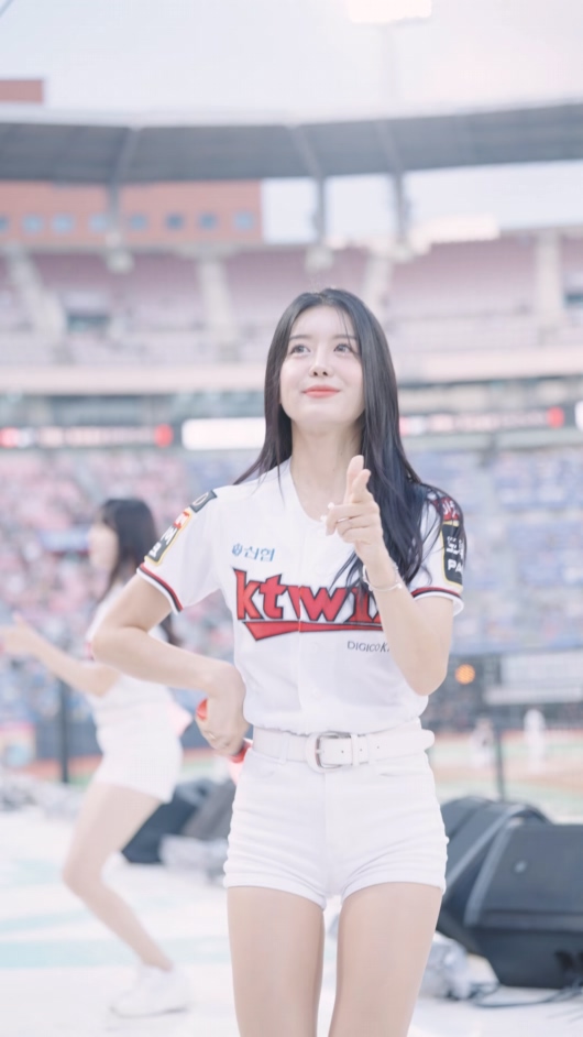 20250622 啦啦队 女团饭拍秀[61部合集 15.7G]-饭拍吧