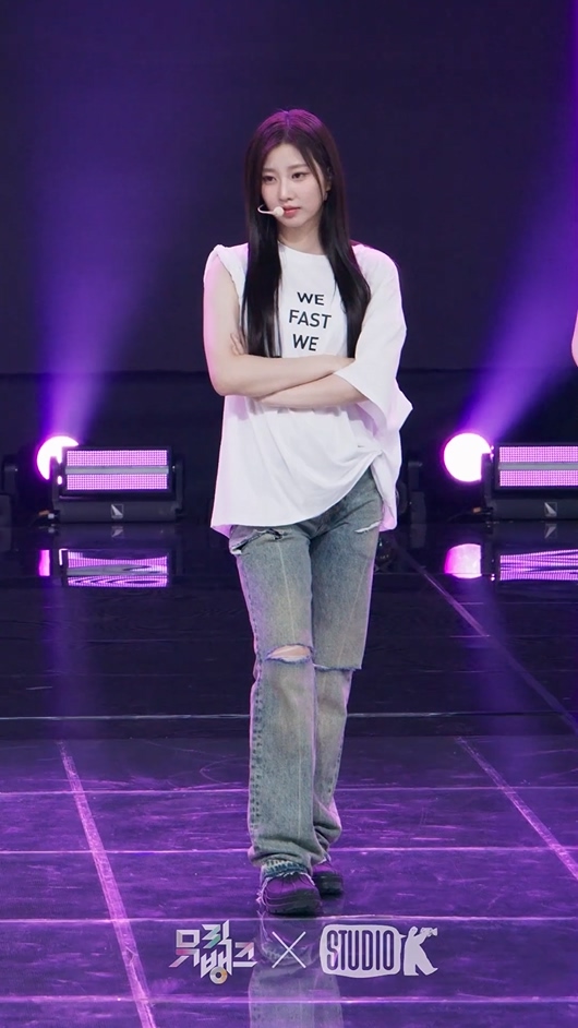 20250627 USPEER 女团饭拍秀[4部合集 1.41G]-饭拍吧