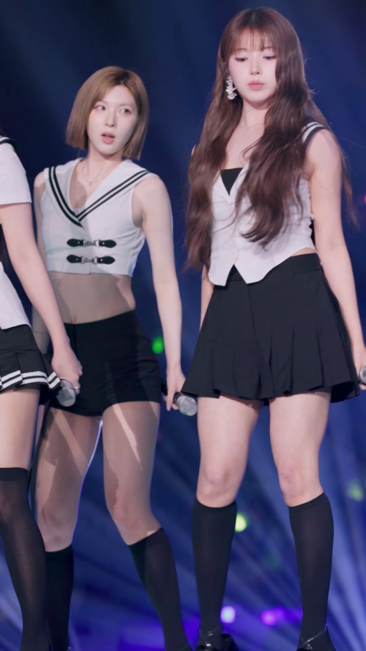 20250726 NMIXX 女团饭拍秀[7部合集 2.99G]-饭拍吧