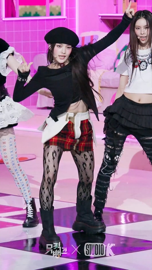 图片[2]-20250711 ILLIT 女团饭拍秀[9部合集 2.1G]-饭拍吧