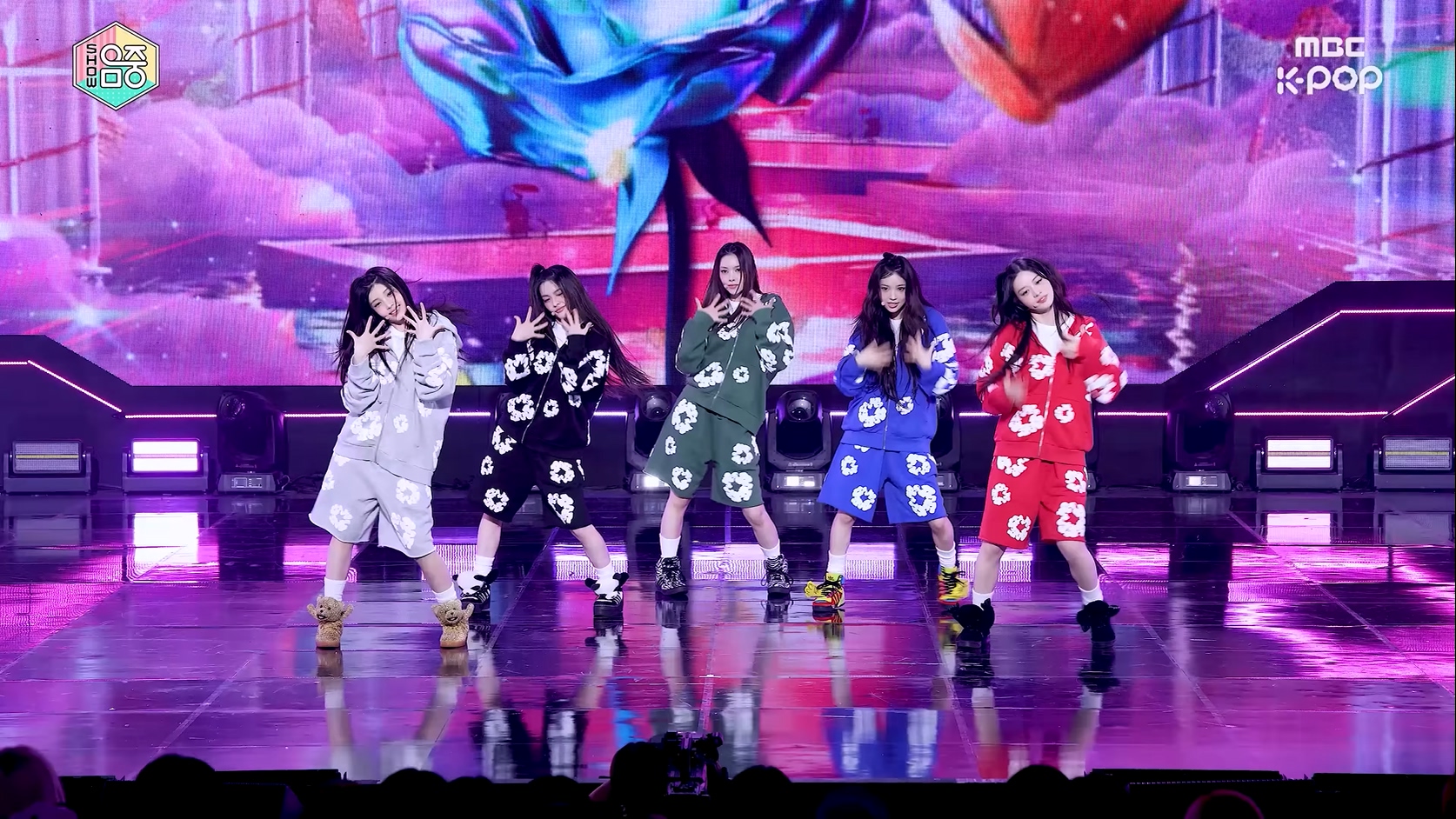 20250726 ILLIT 女团饭拍秀[1部合集 416M]-饭拍吧