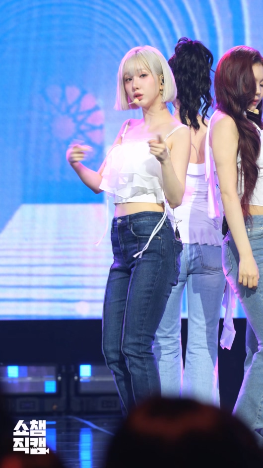 20250716 VIVIZ 女团饭拍秀[7部合集 3.88G]-饭拍吧