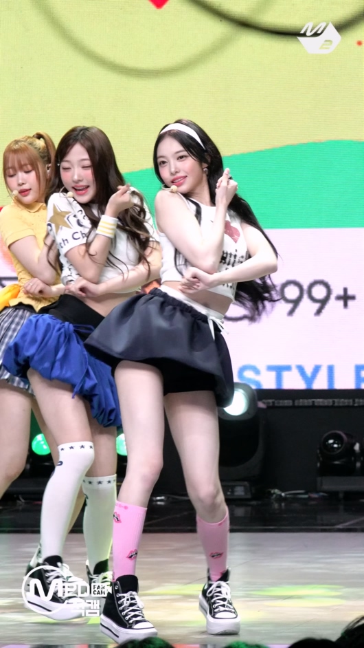 20250626 Hearts2Hearts 女团饭拍秀[3部合集 1.38G]-饭拍吧