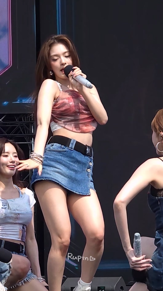 图片[2]-20250705 fromis_9 女团饭拍秀[10部合集 10.8G]-饭拍吧