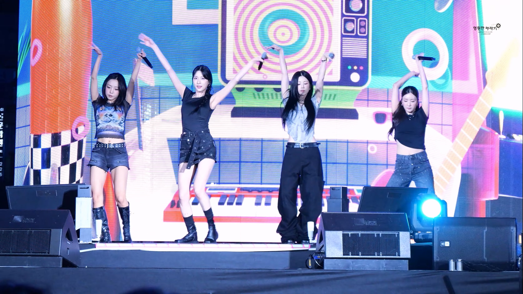 20250810 Apink 女团饭拍秀[15部合集 8.1G]-饭拍吧