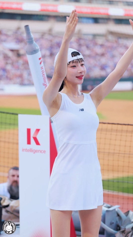 20250805 啦啦队 女团饭拍秀[54部合集 16.5G]-饭拍吧