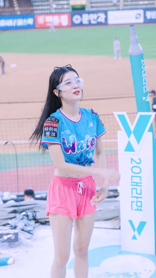 20250816 啦啦队 女团饭拍秀[33部合集 10.7G]-饭拍吧