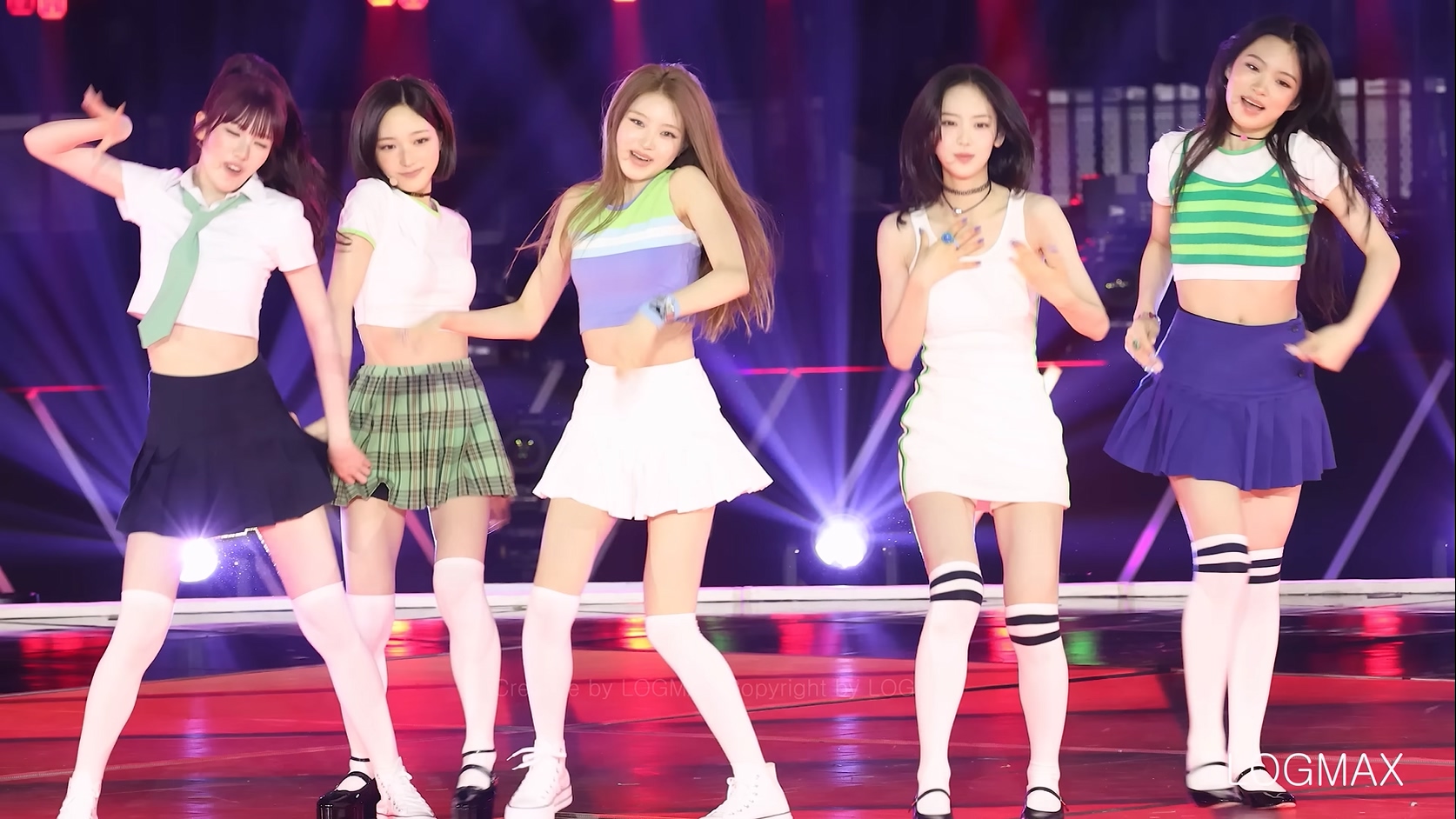 20250727 KiiiKiii 女团饭拍秀[9部合集 4.09G]-饭拍吧