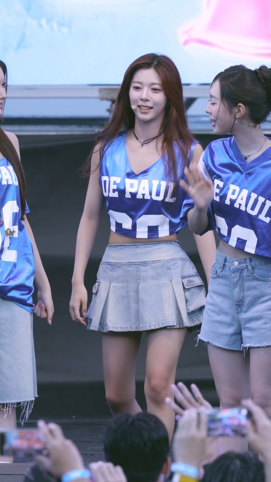 20250815 tripleS 女团饭拍秀[6部合集 2.73G]-饭拍吧