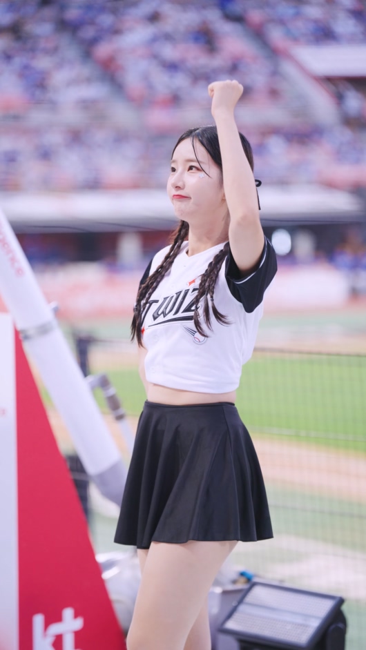 20250815 啦啦队 女团饭拍秀[43部合集 10.9G]-饭拍吧