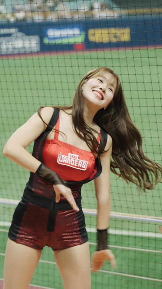 20250831 啦啦队 女团饭拍秀[49部合集 13.7G]-饭拍吧