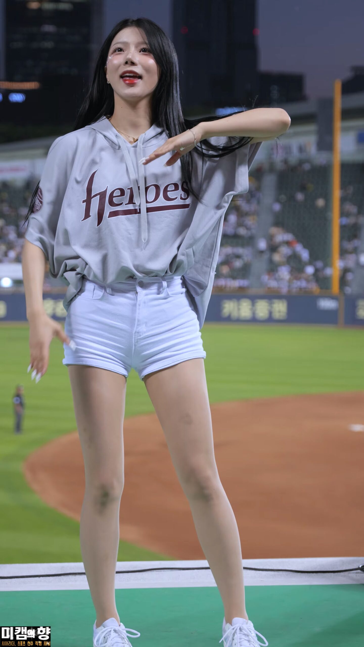 20251010 啦啦队 女团饭拍秀[14部合集 5.54G]-饭拍吧