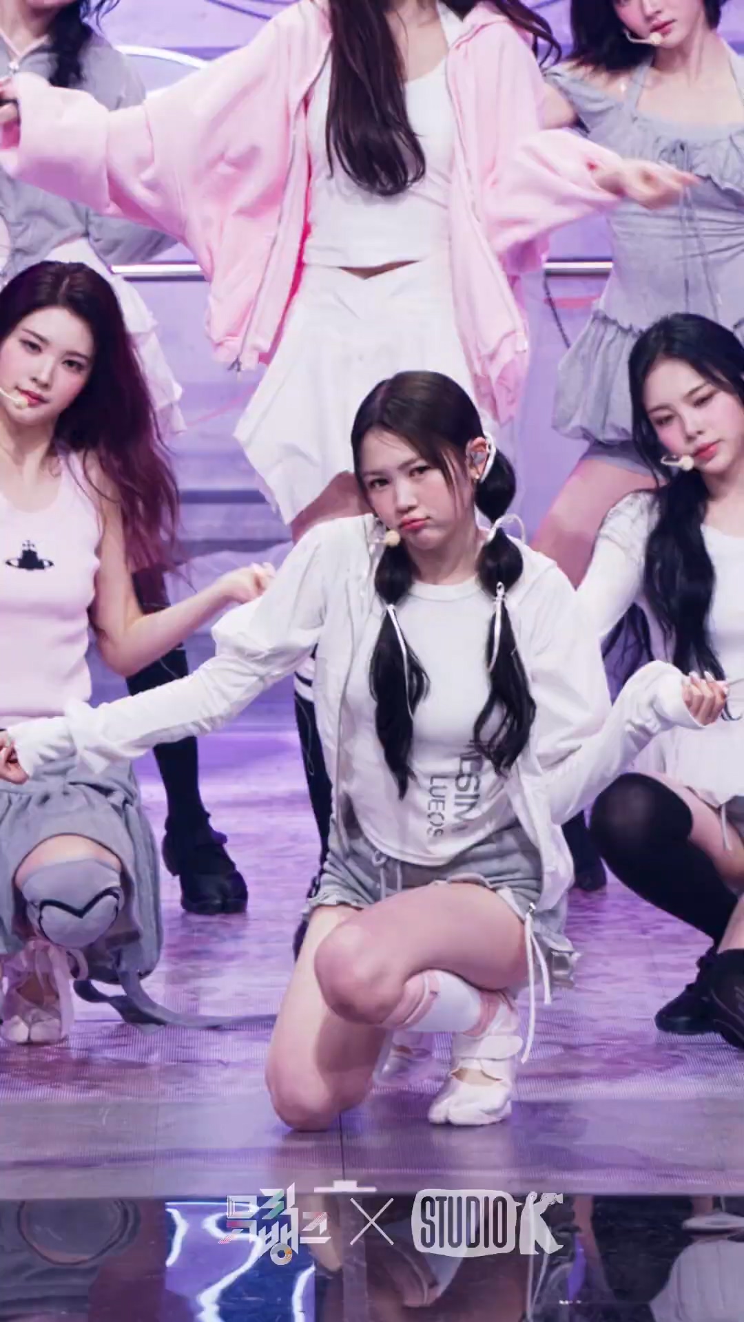 20251024 Hearts2Hearts 女团饭拍秀[13部合集 3.23G]-饭拍吧