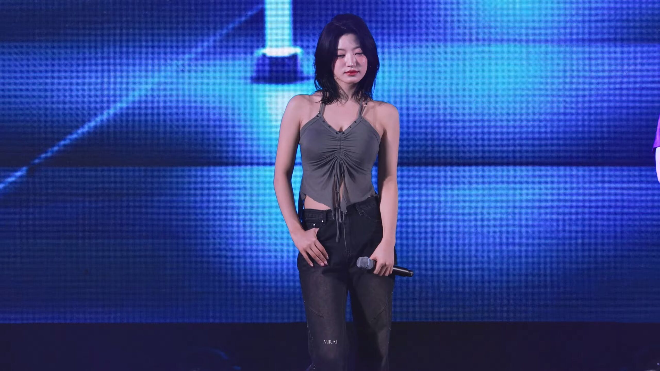 20251011 Billlie 女团饭拍秀[6部合集 5.78G]-饭拍吧