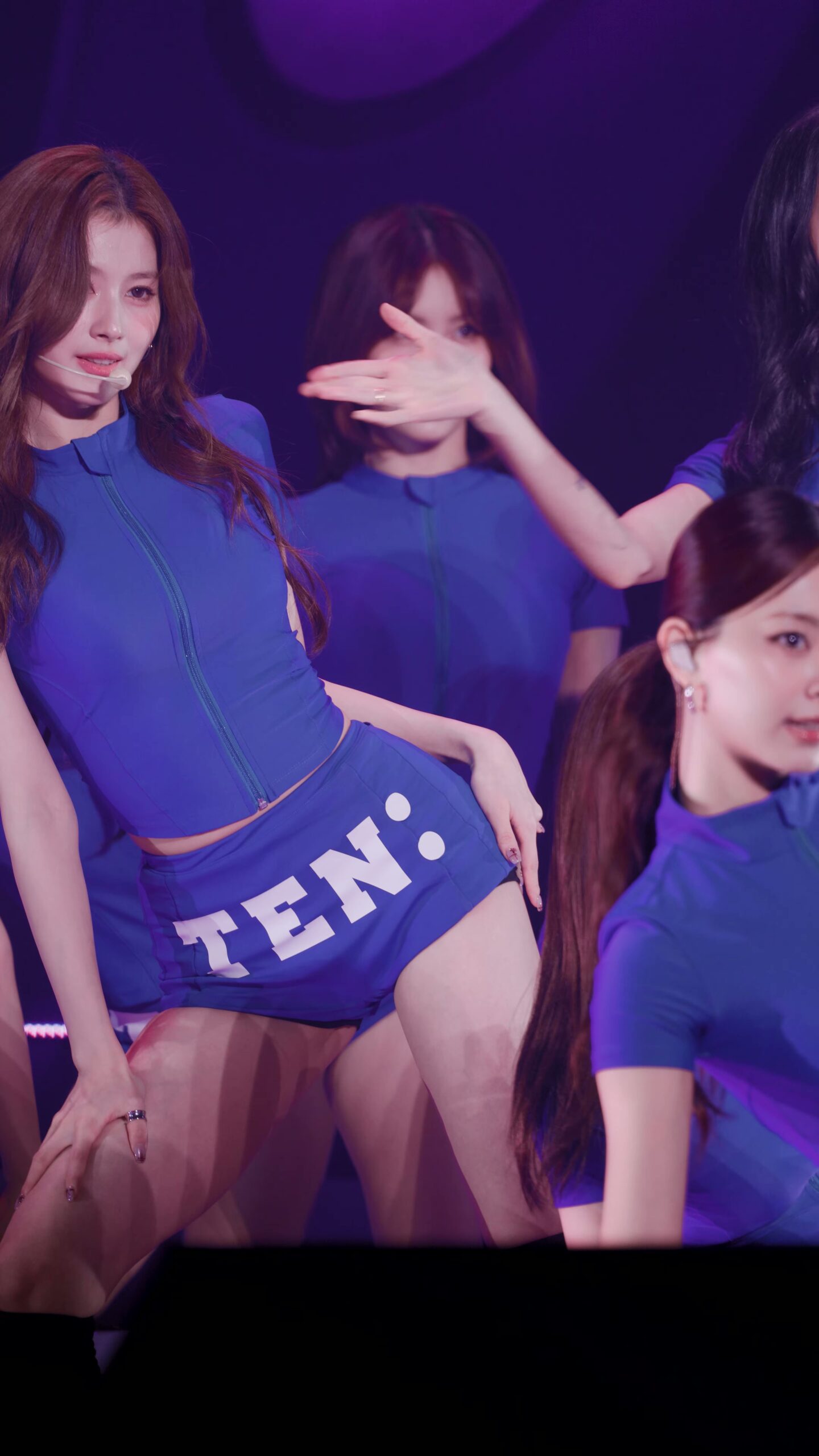 图片[2]-20251018 TWICE 女团饭拍秀[18部合集 12.3G]-饭拍吧