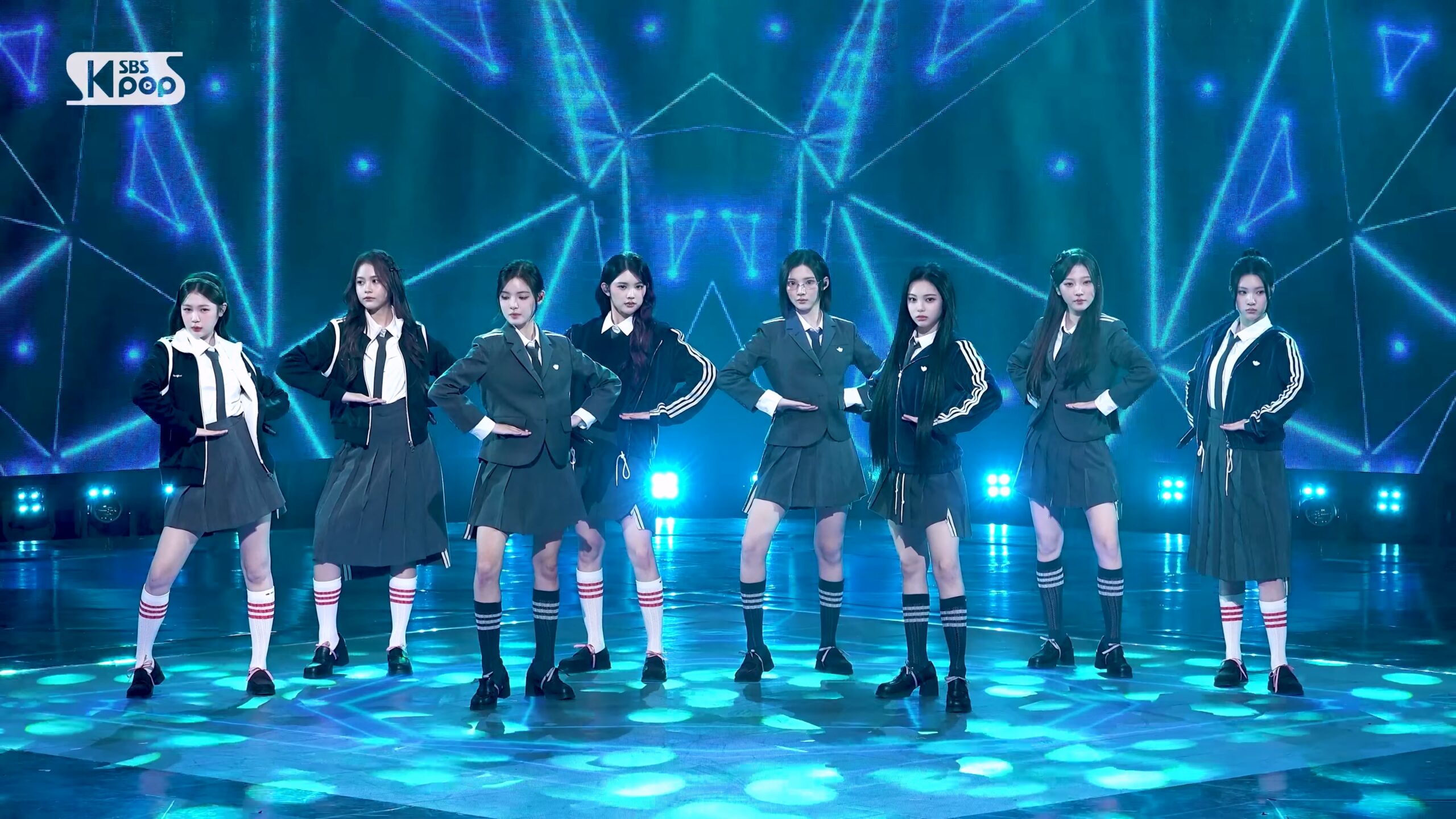 251102 Hearts2Hearts 女团饭拍秀[7部合集 3.27G]-饭拍吧