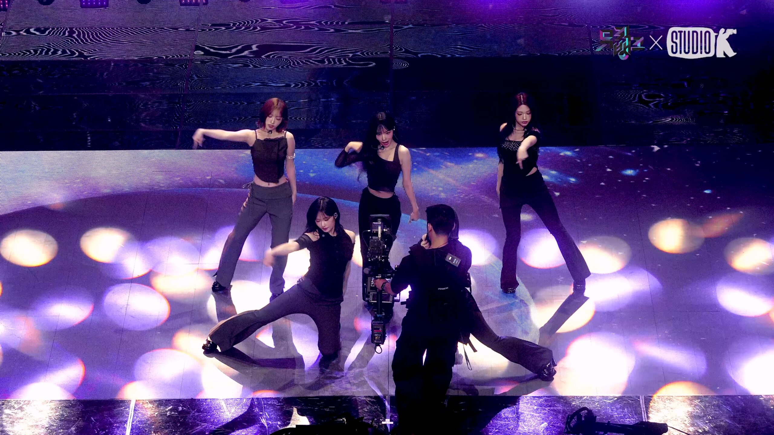 251114 RESCENE 女团饭拍秀[1部合集 1.46G]-饭拍吧