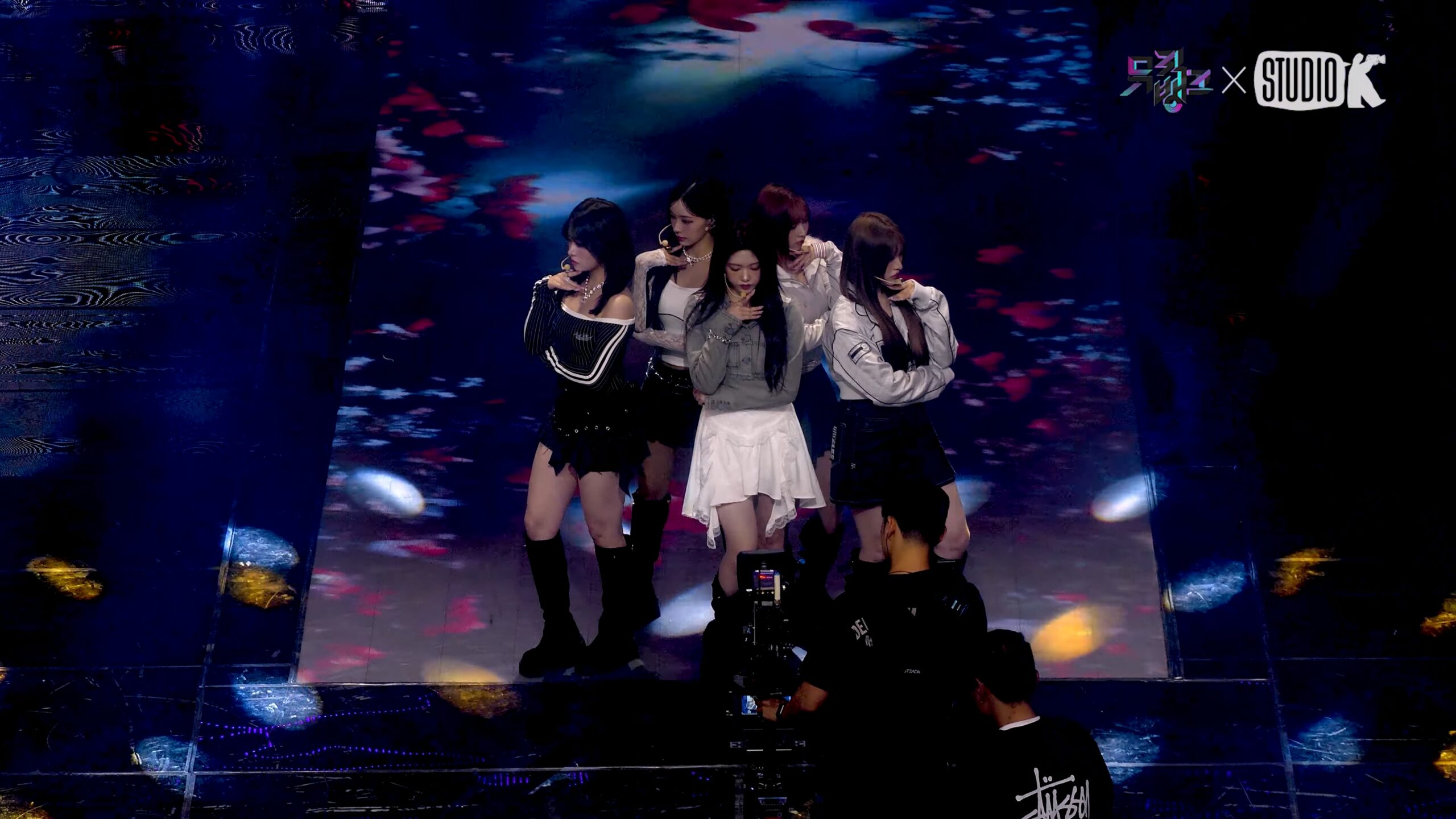 251107 RESCENE 女团饭拍秀[1部合集 694M]-饭拍吧