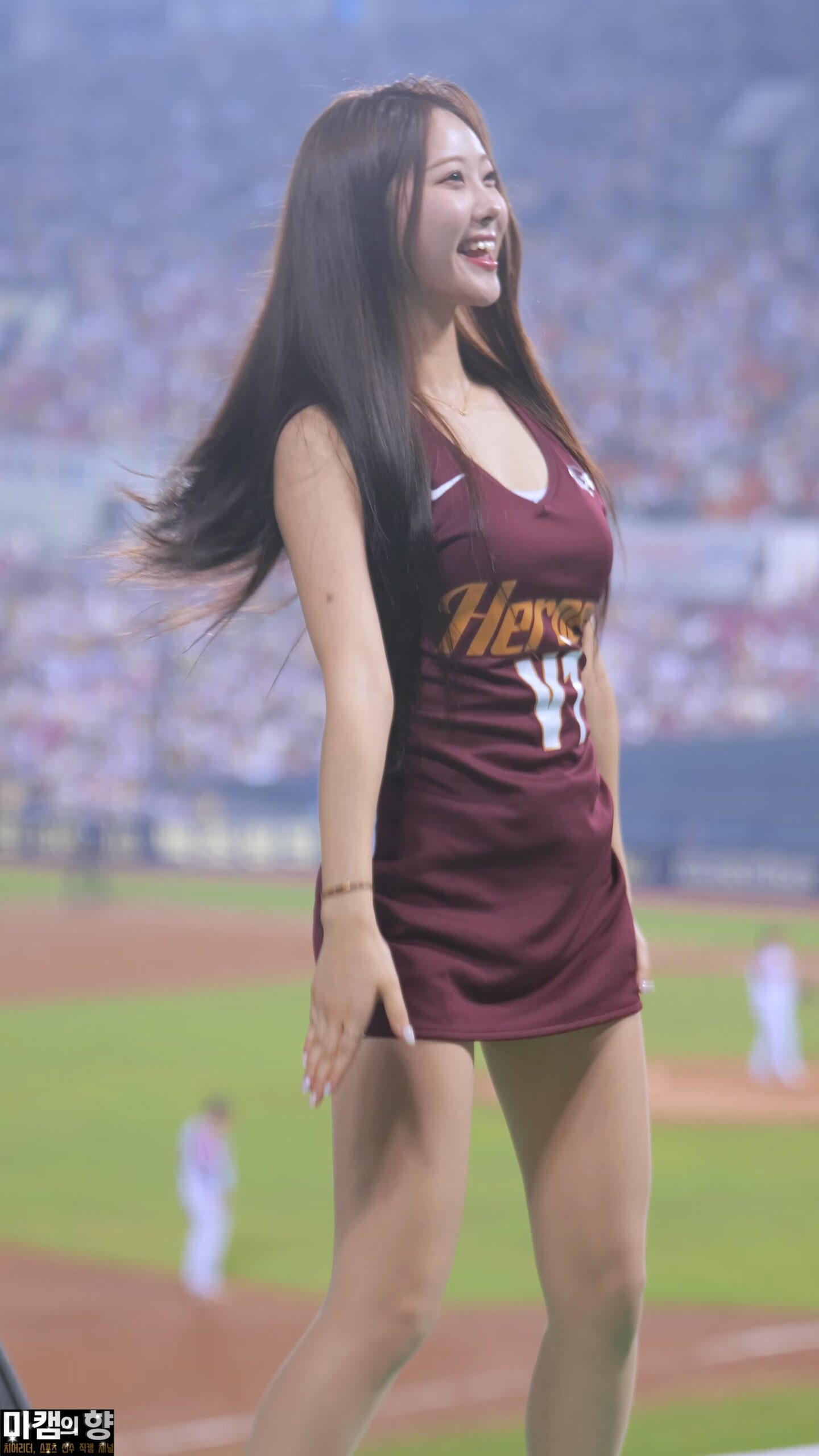 图片[2]-251104 啦啦队 女团饭拍秀[18部合集 13.9G]-饭拍吧