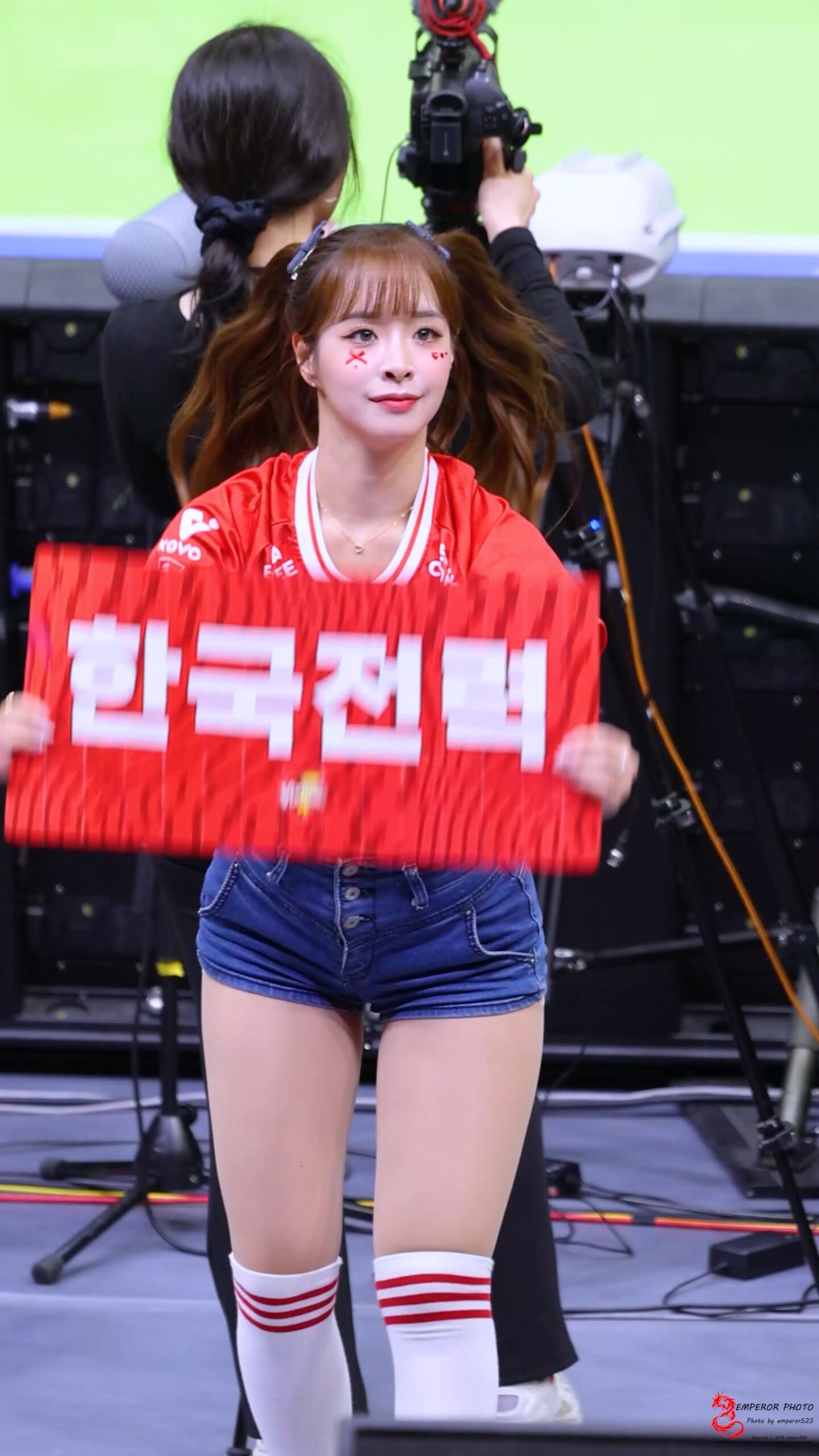 图片[2]-251110 啦啦队 女团饭拍秀[19部合集 4.45G]-饭拍吧