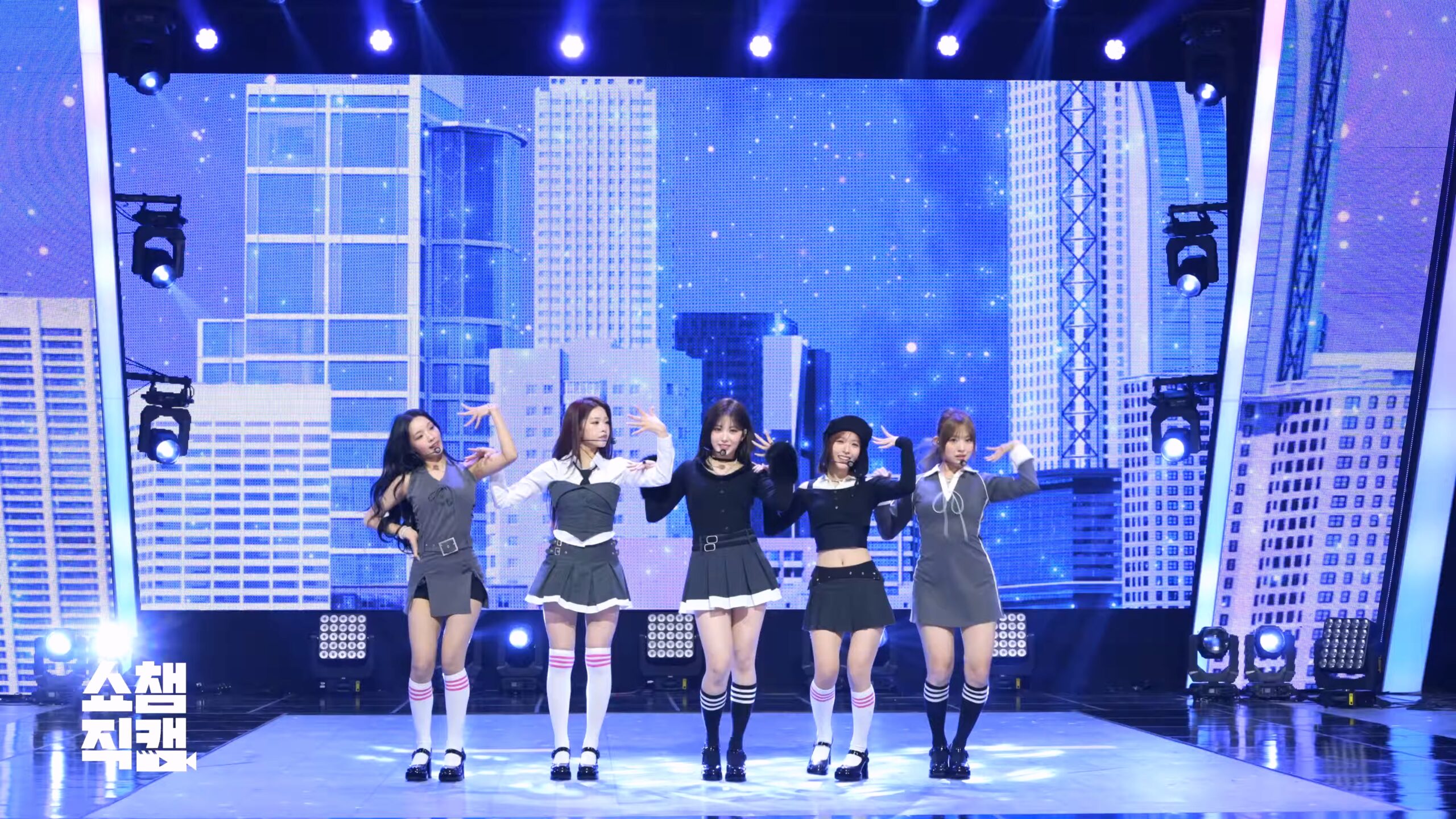 251119 RESCENE  女团饭拍秀[1部合集 543M]-饭拍吧