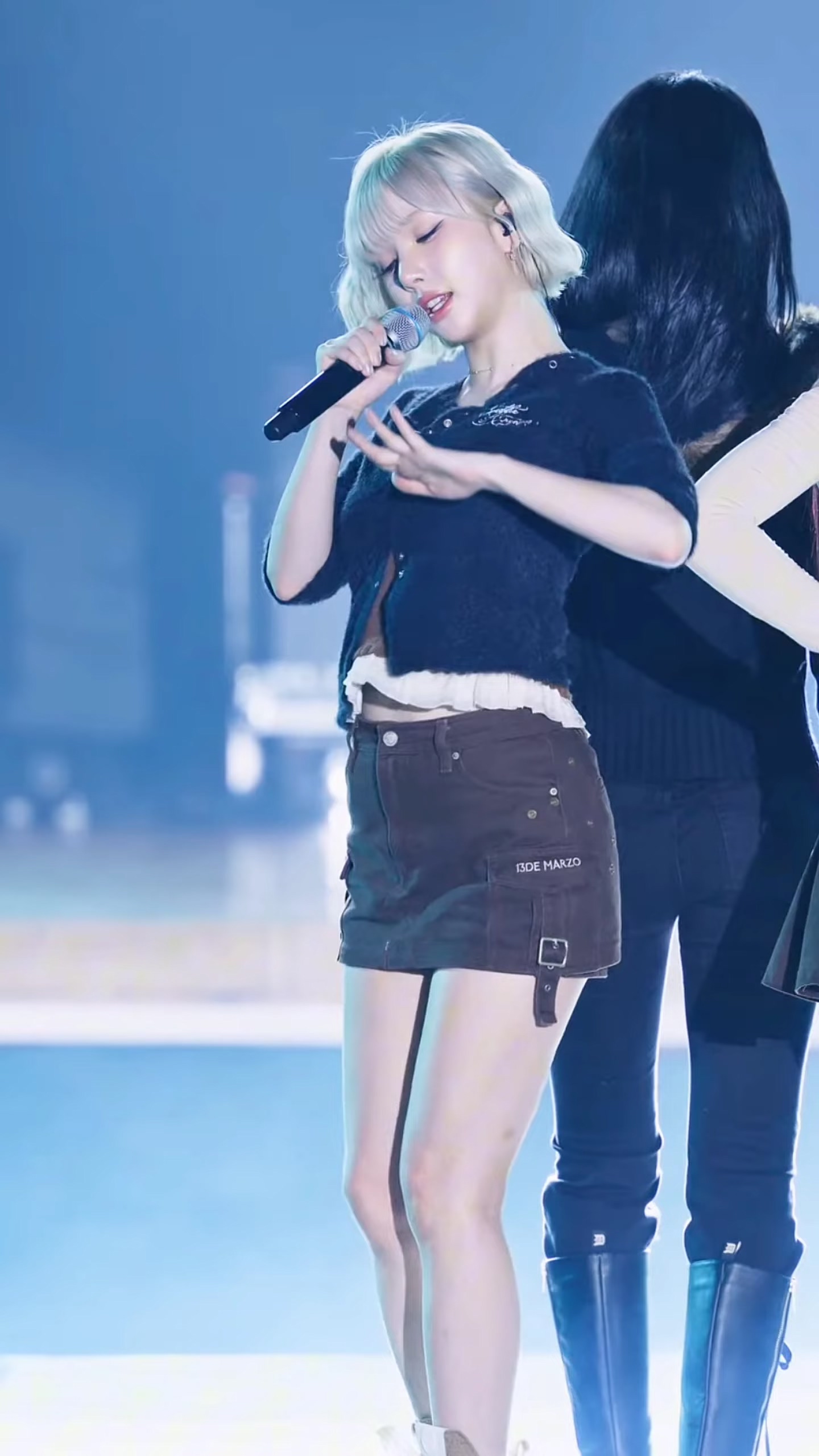 图片[2]-251210 VIVIZ 女团饭拍秀[43部合集 27.8G]-饭拍吧