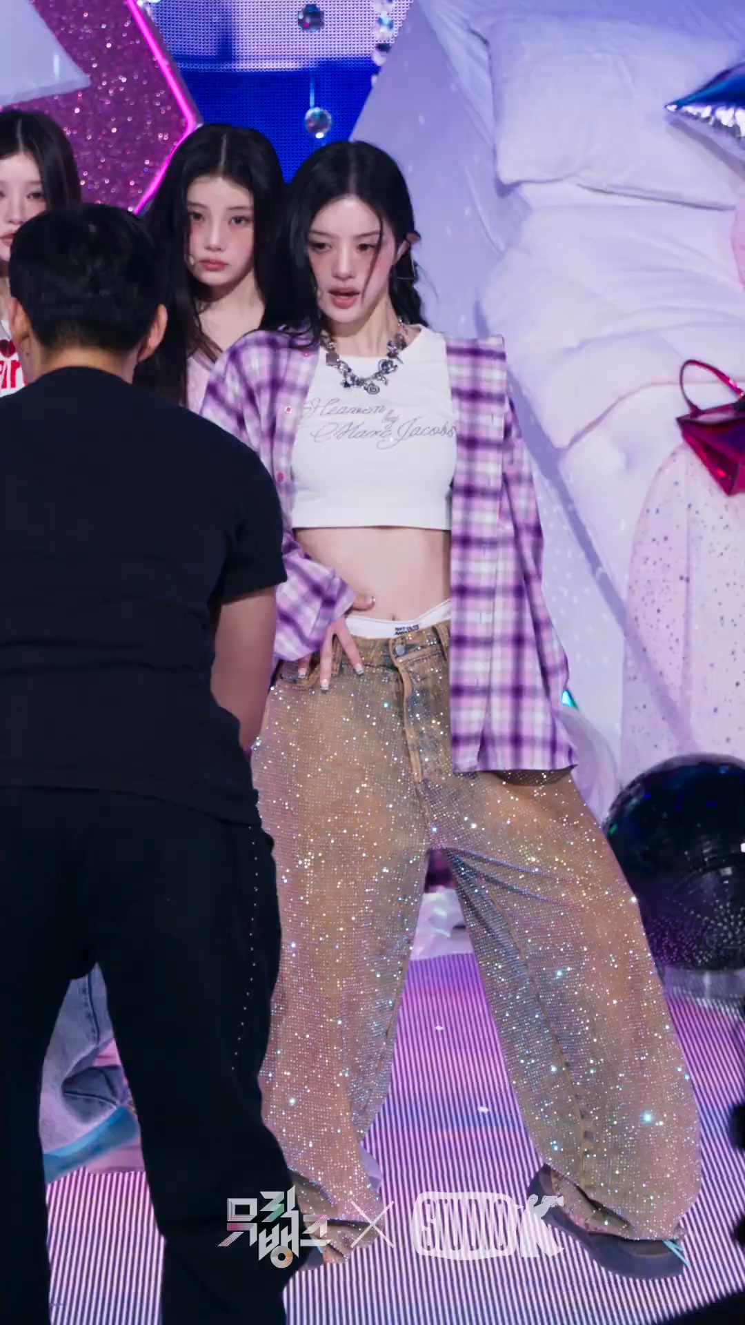 251128 ILLIT 女团饭拍秀[10部合集 2.06G]-饭拍吧