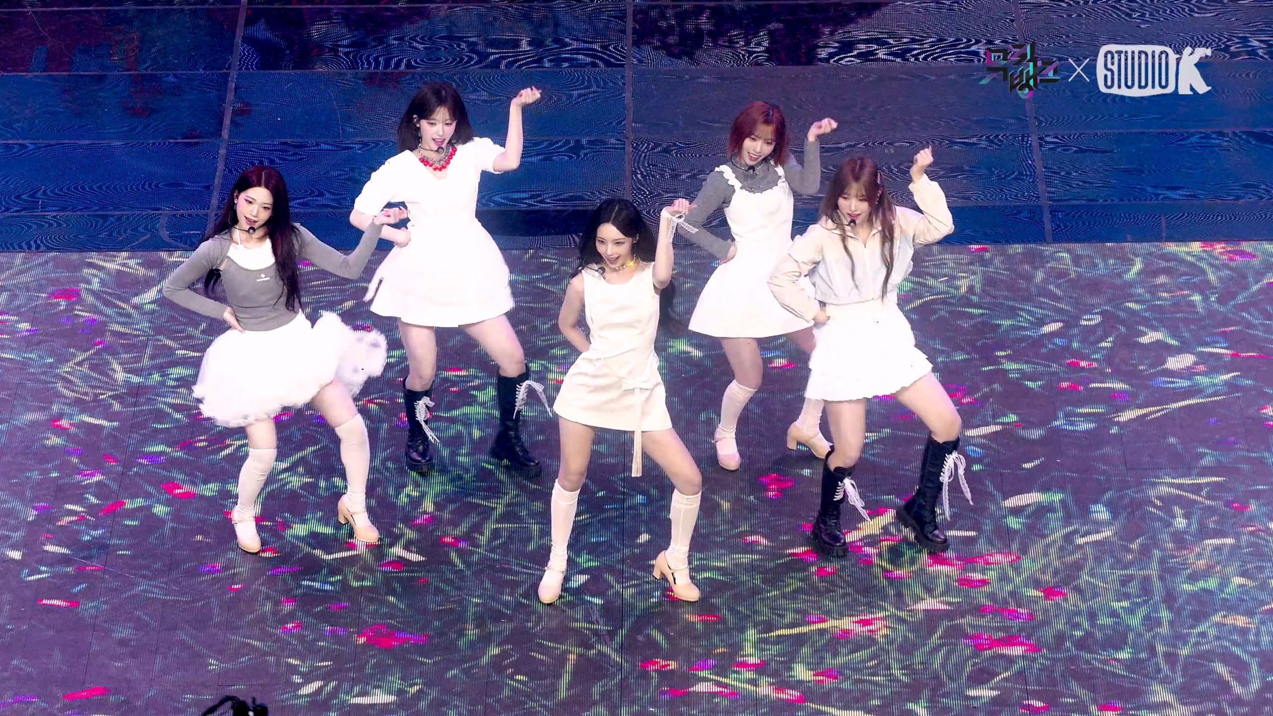 251128 RESCENE 女团饭拍秀[1部合集 1.58G]-饭拍吧