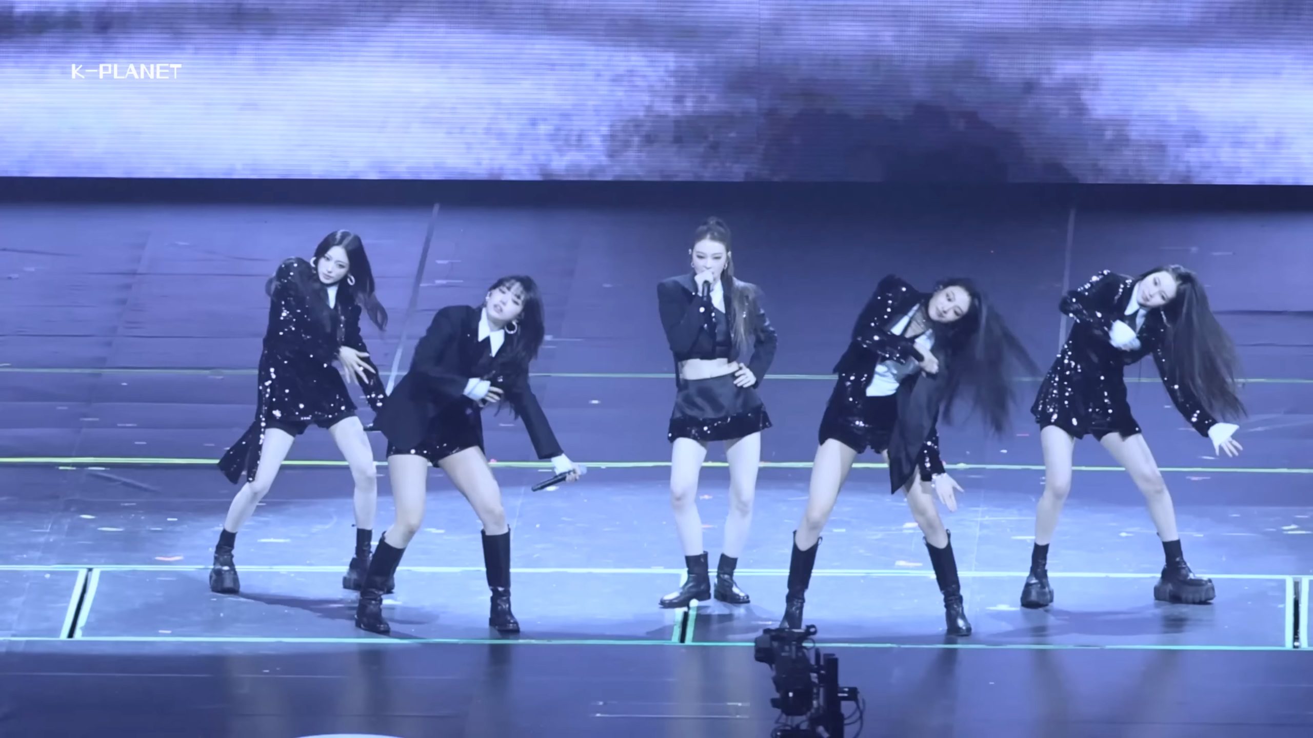 251128 MEOVV 女团饭拍秀[9部合集 4.27G]-饭拍吧