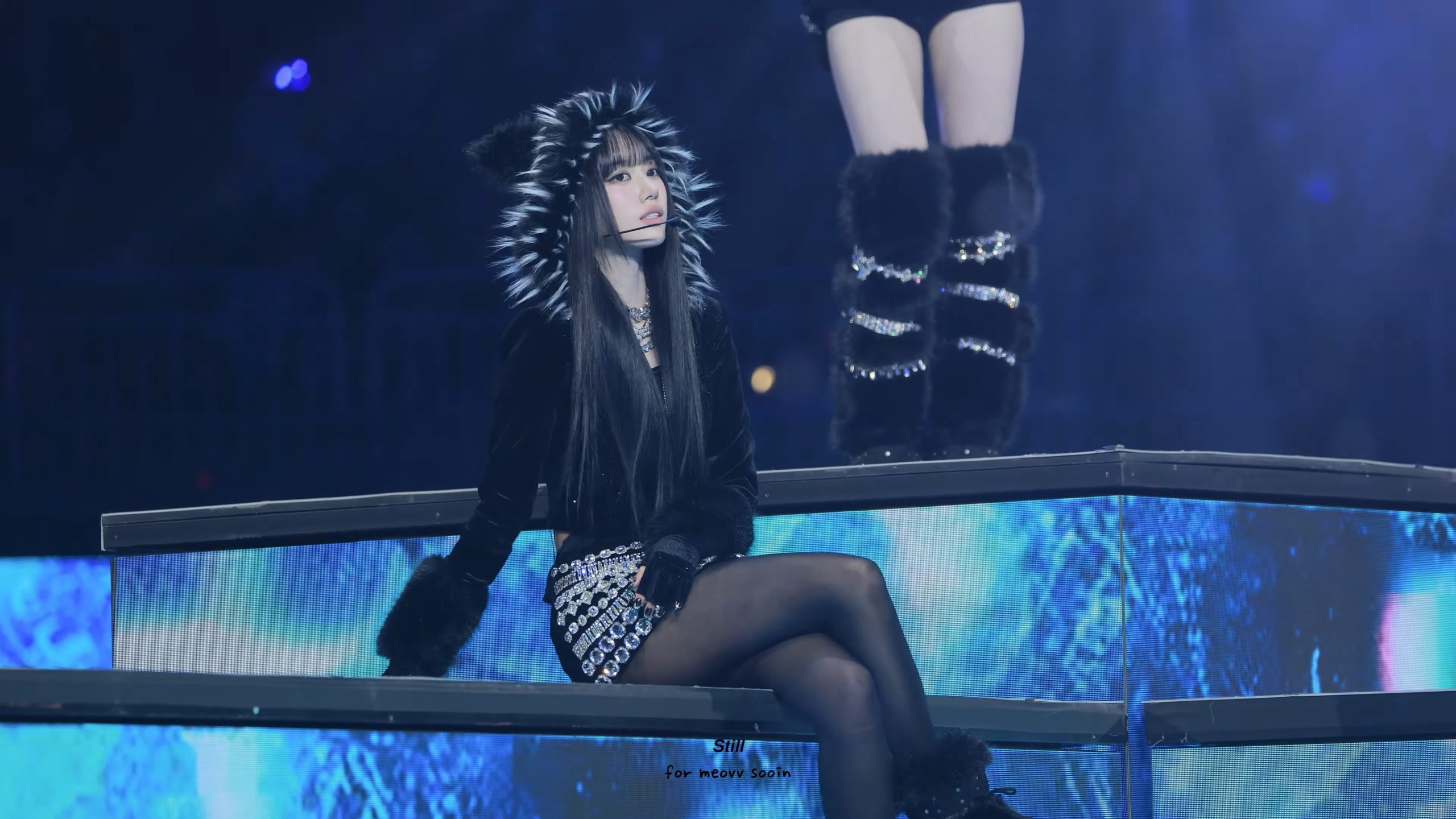 251225 MEOVV 女团饭拍秀[18部合集 8.79G]-饭拍吧