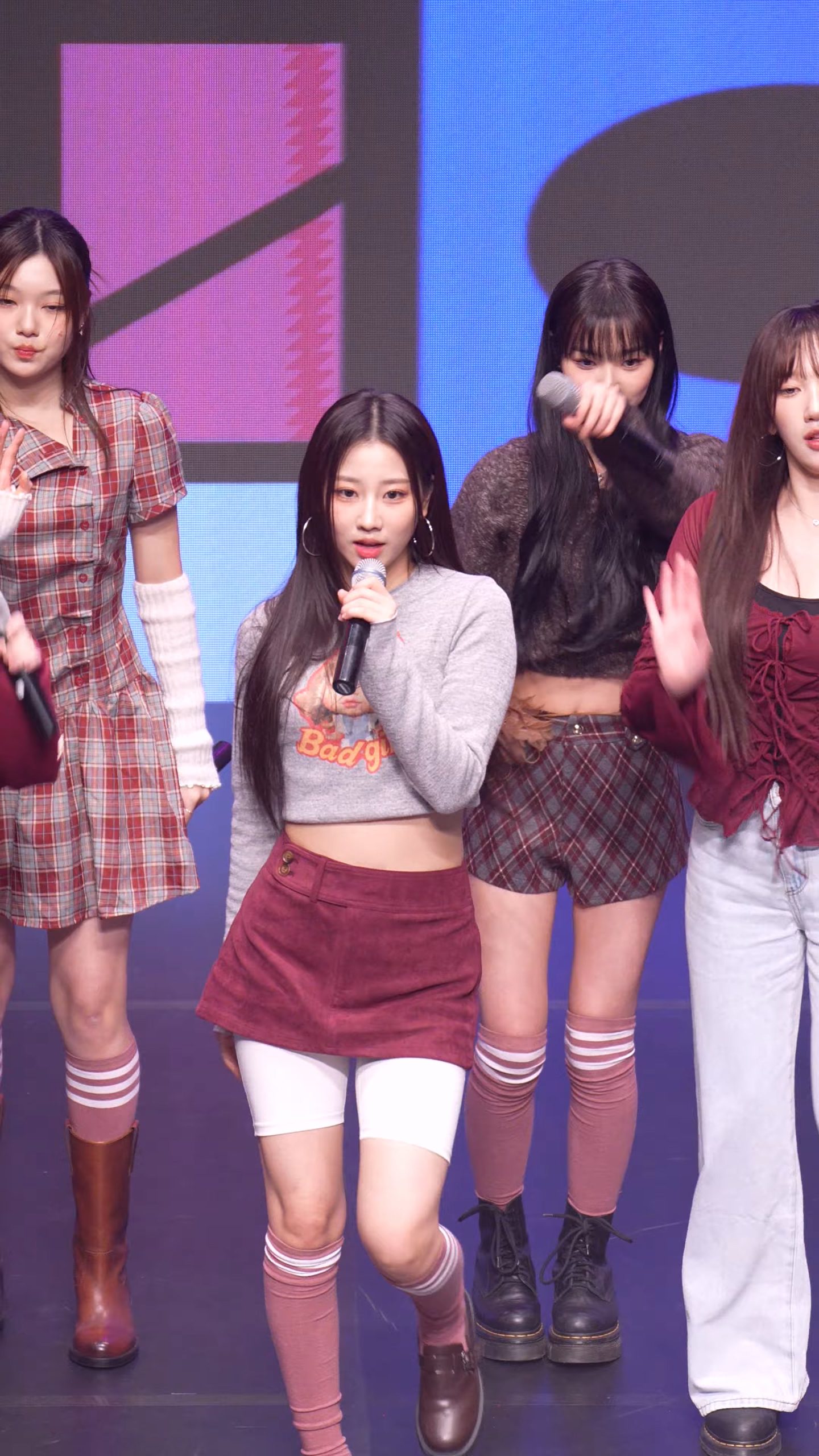 251125 Uspeer 女团饭拍秀[10部合集 7.01G]-饭拍吧